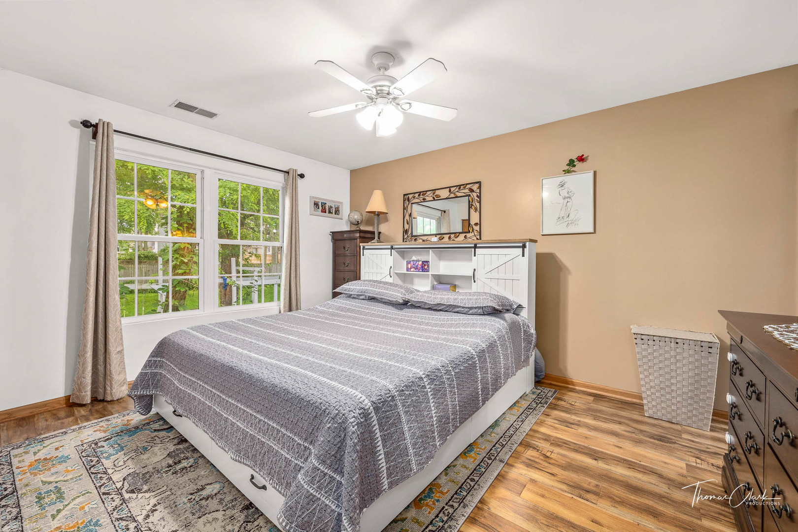 800 Madison Street Unit: 2E