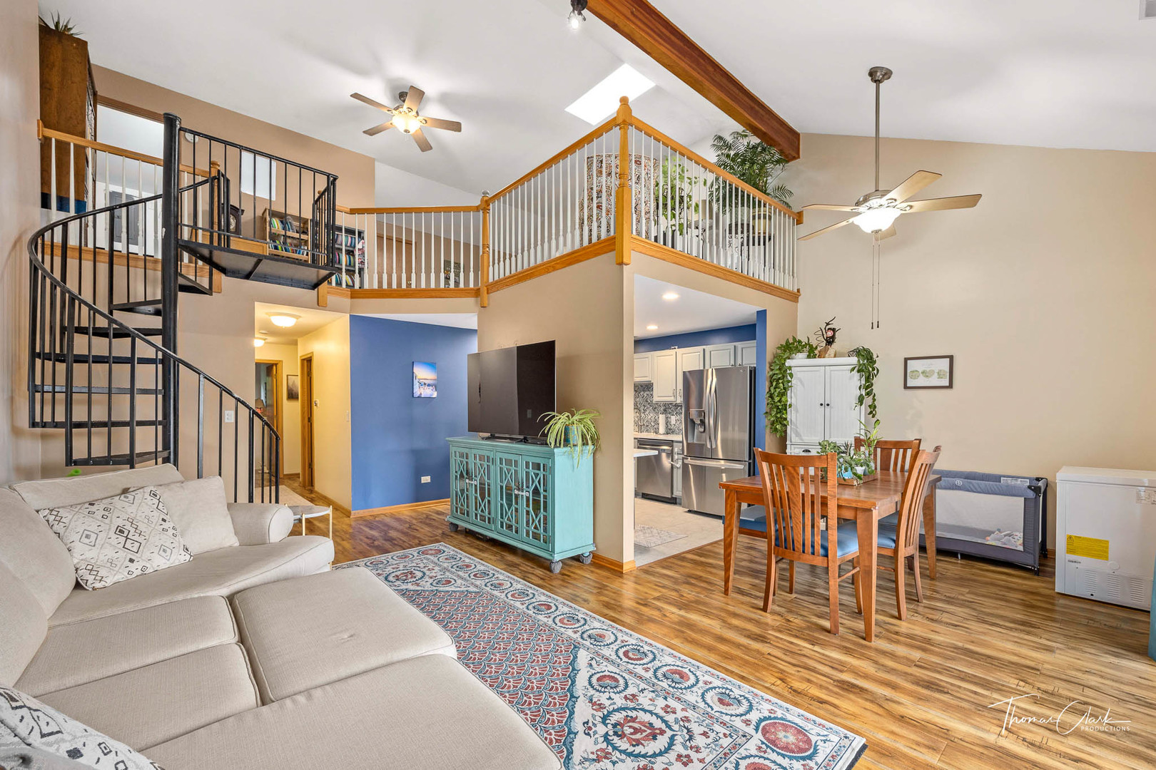 800 Madison Street Unit: 2E