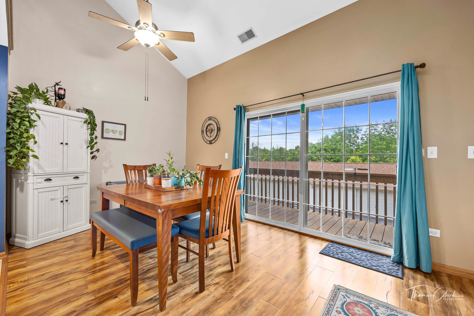 800 Madison Street Unit: 2E