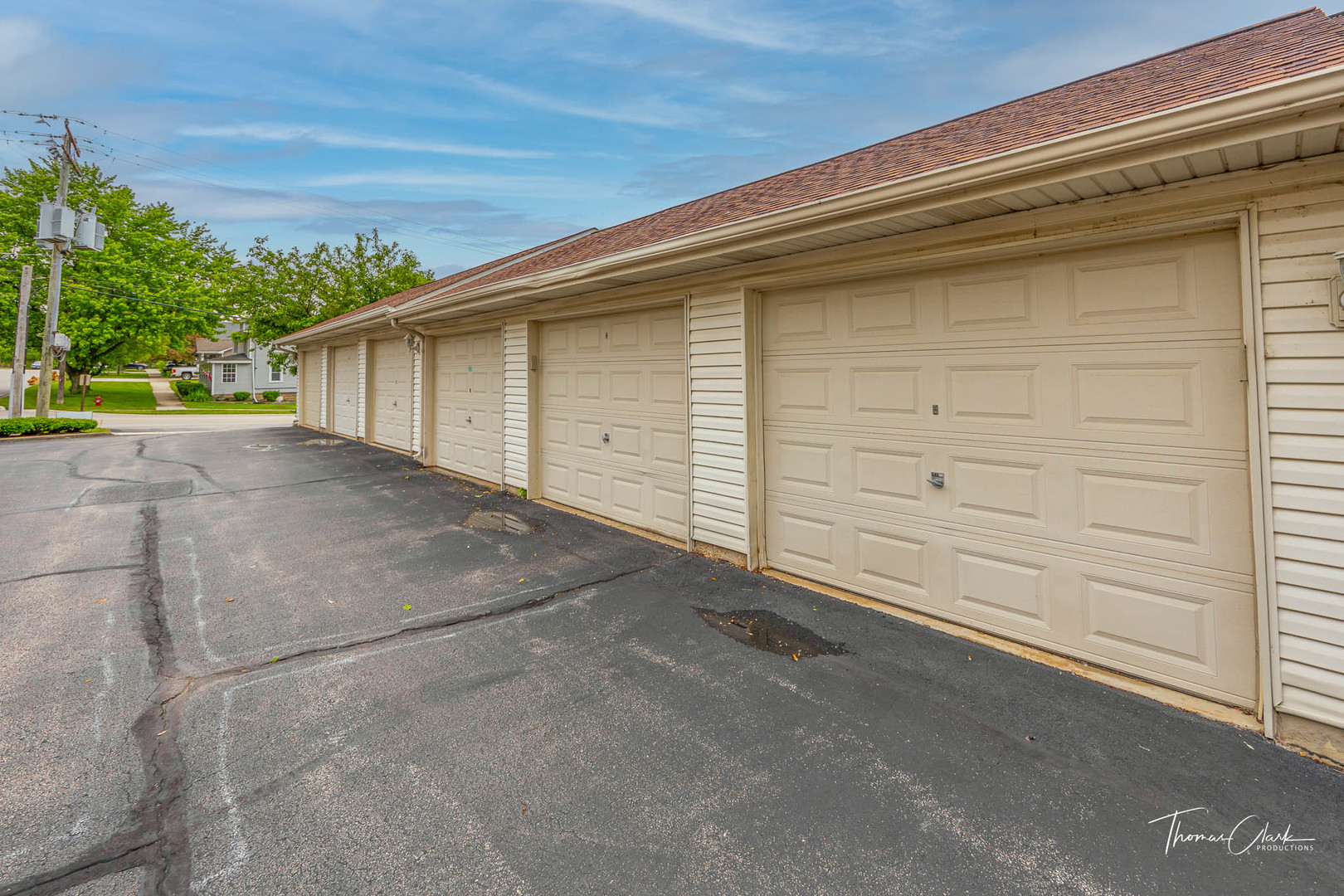 800 Madison Street Unit: 2E