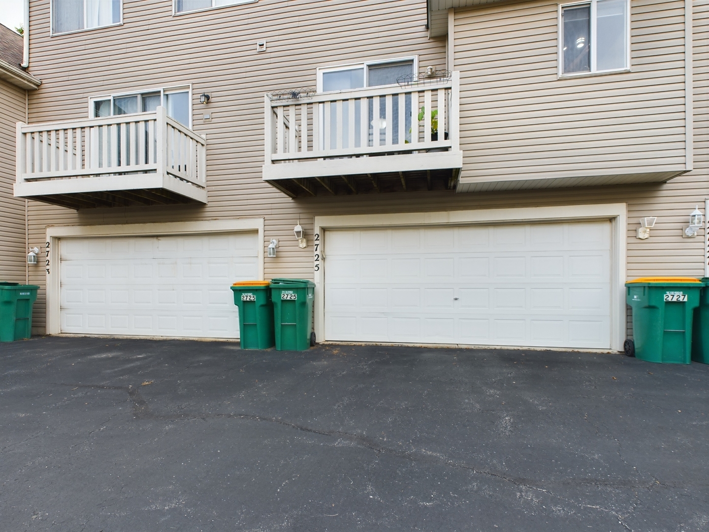 2725 Canyon Drive Unit: 86