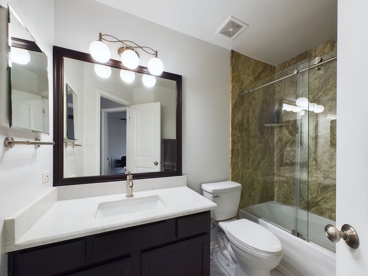 2725 Canyon Drive Unit: 86