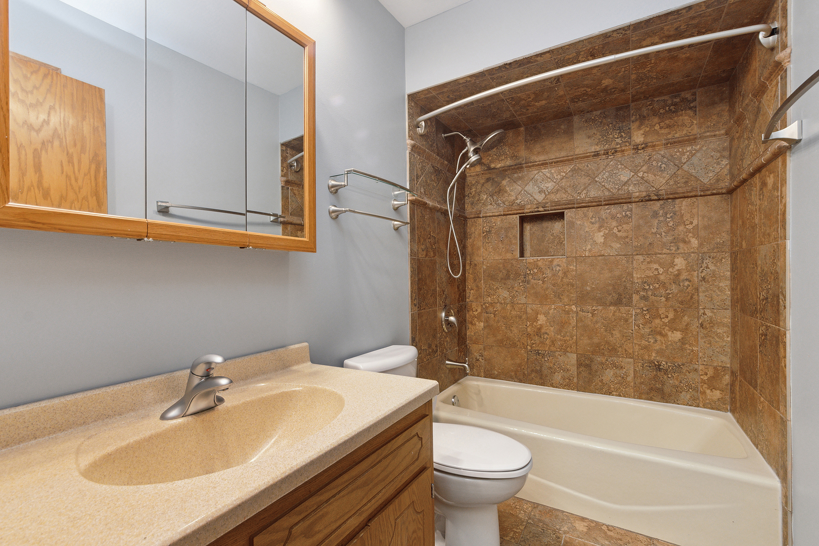 7328 W 153rd Street Unit: 7328