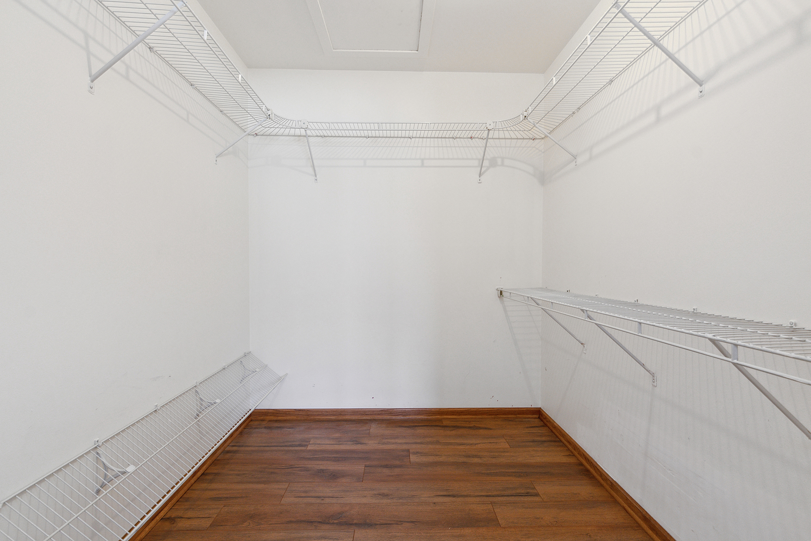 7328 W 153rd Street Unit: 7328