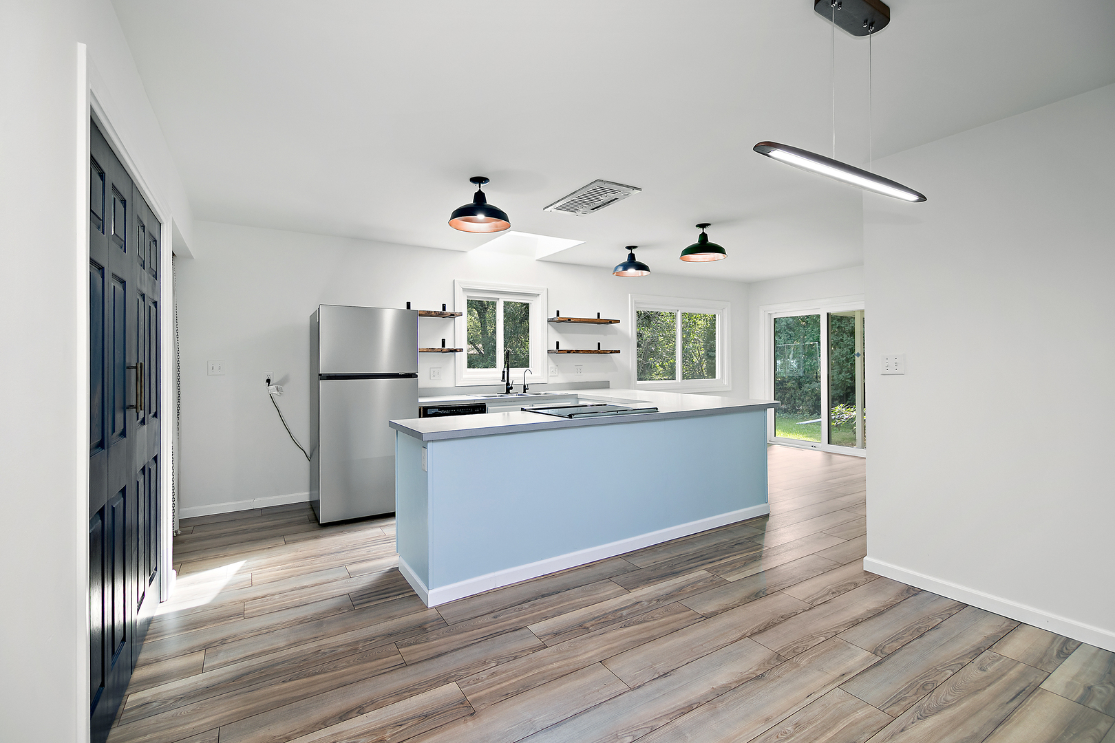 686 Robert Drive