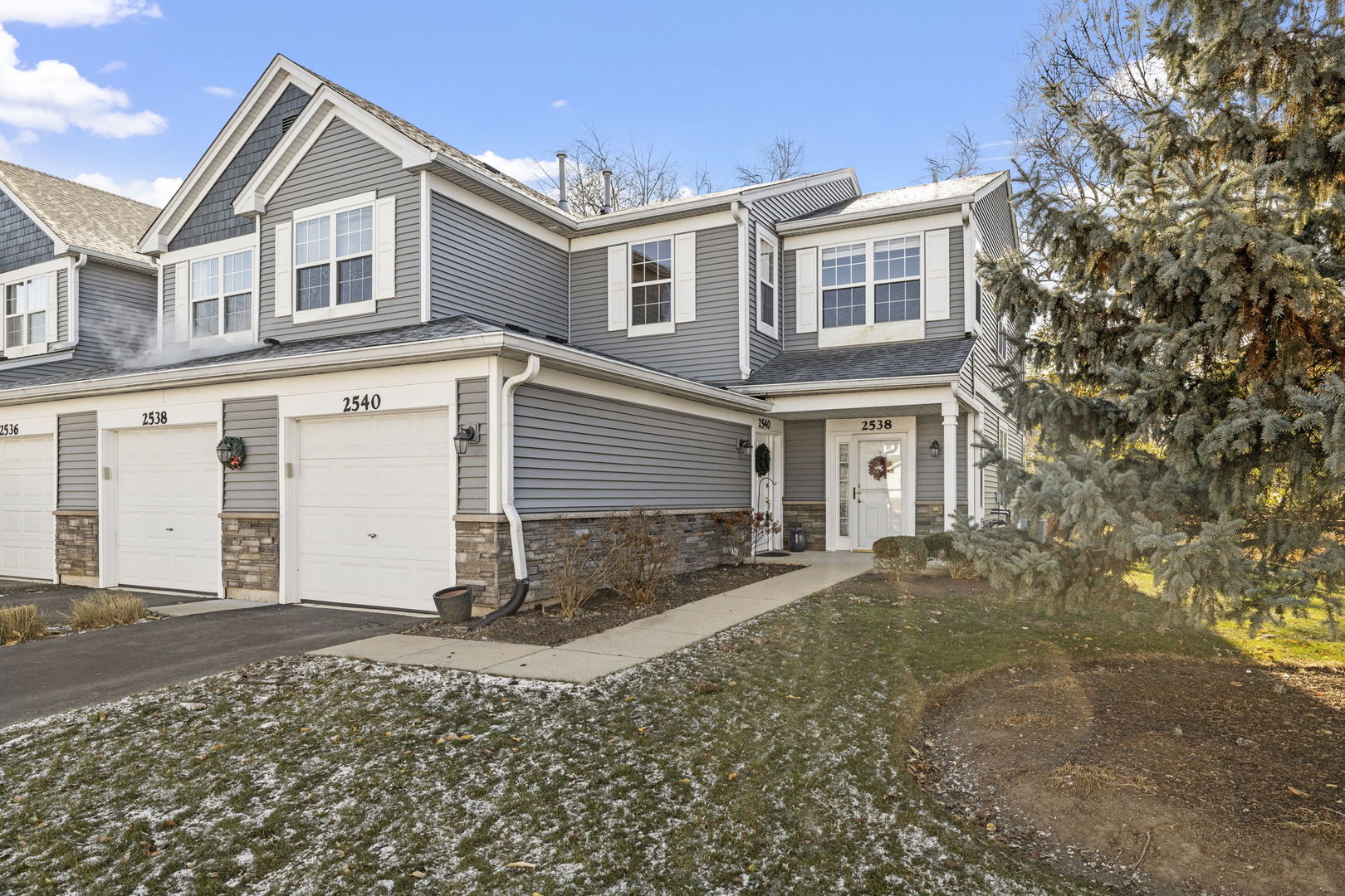 2540 Oneida Lane Unit: 2540