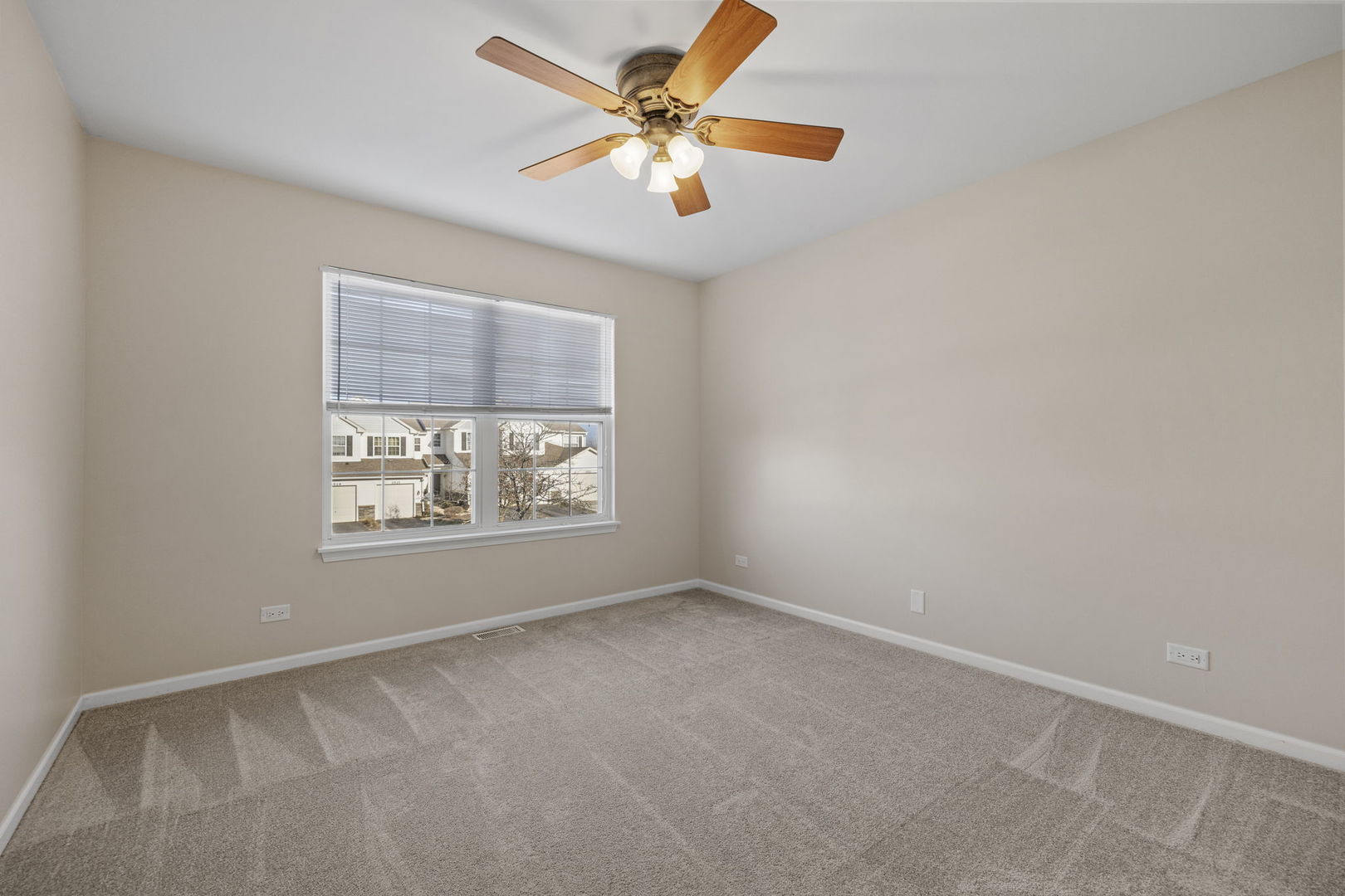 2540 Oneida Lane Unit: 2540
