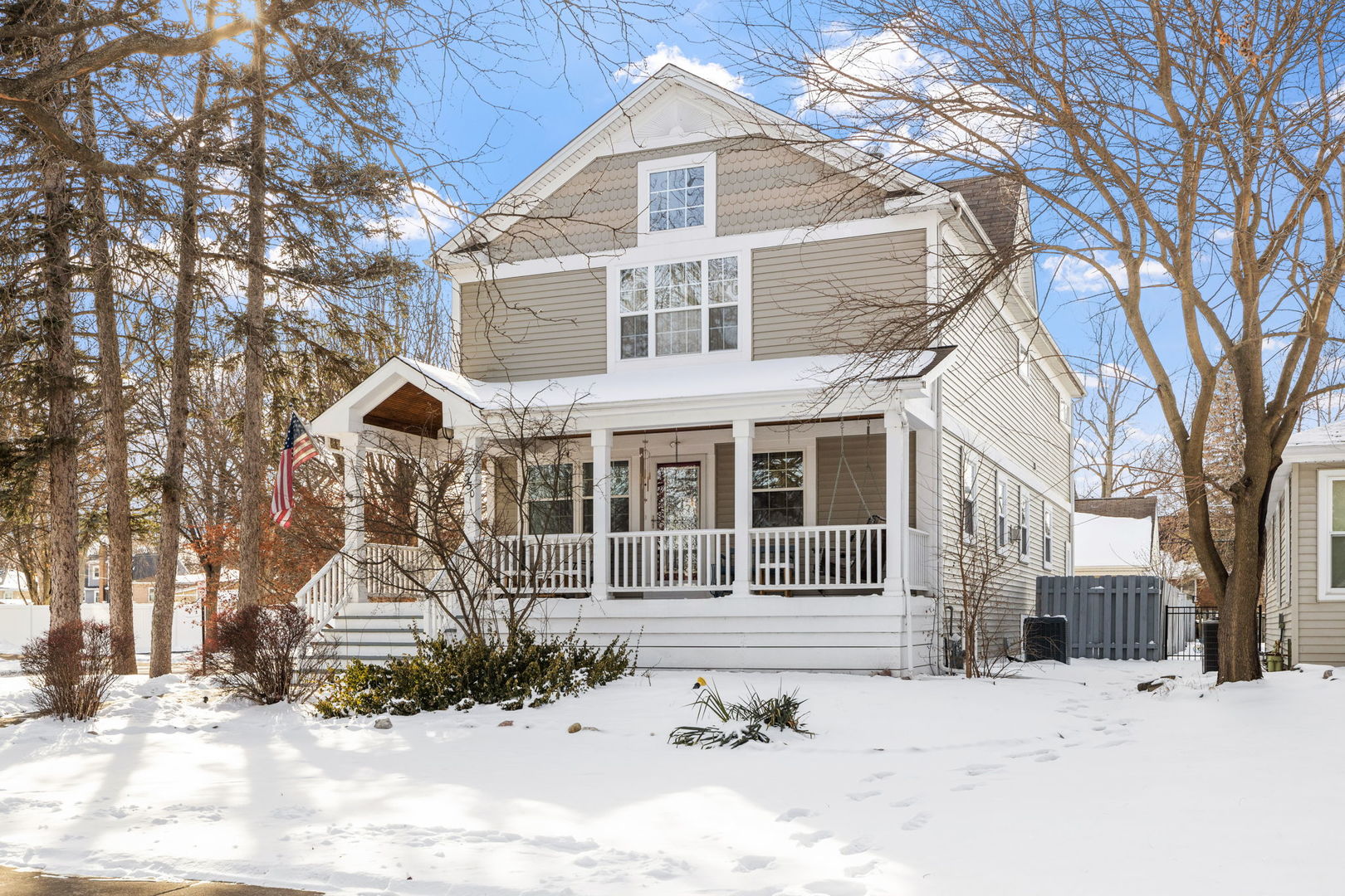 550 S Illinois Avenue