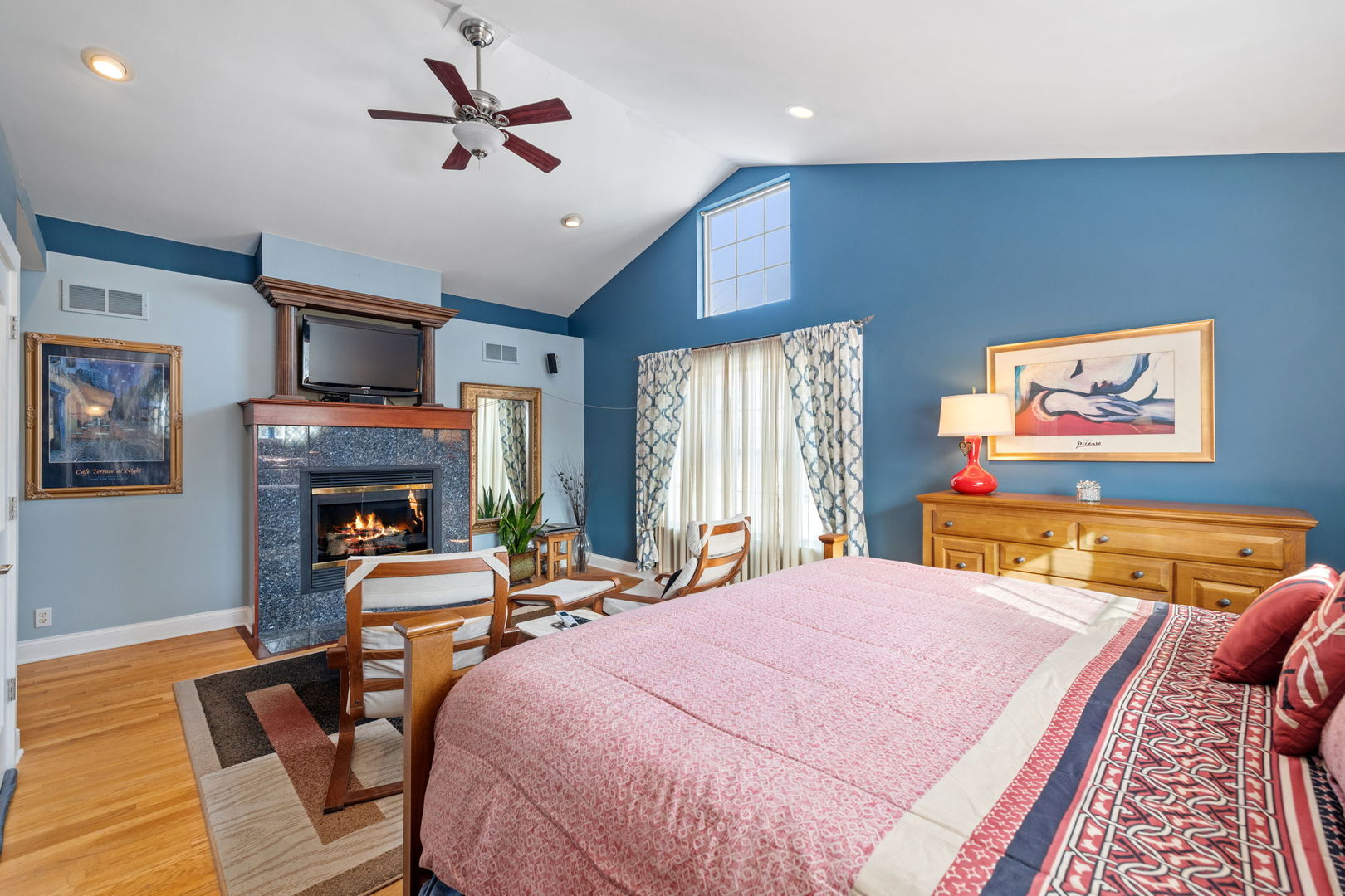 550 S Illinois Avenue