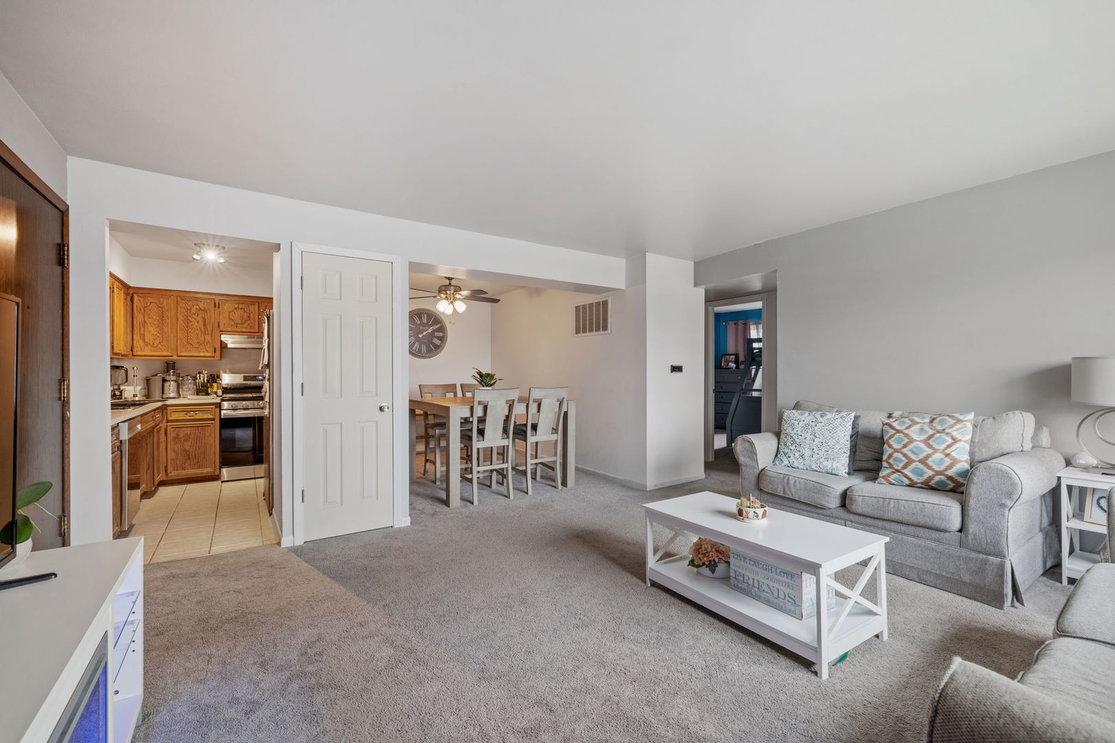 4929 W 109th Street Unit: 302