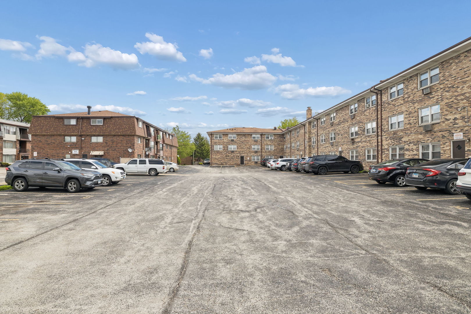 7112 99th Street Unit: 309