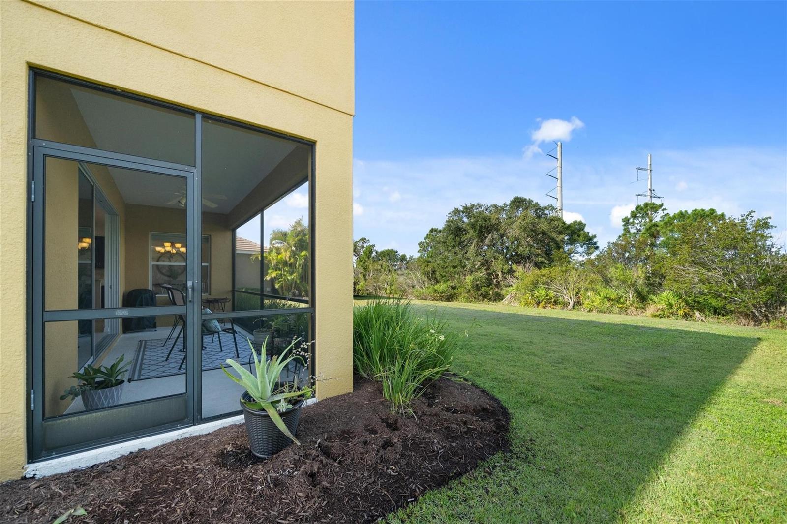 21057 ANCLOTE CT