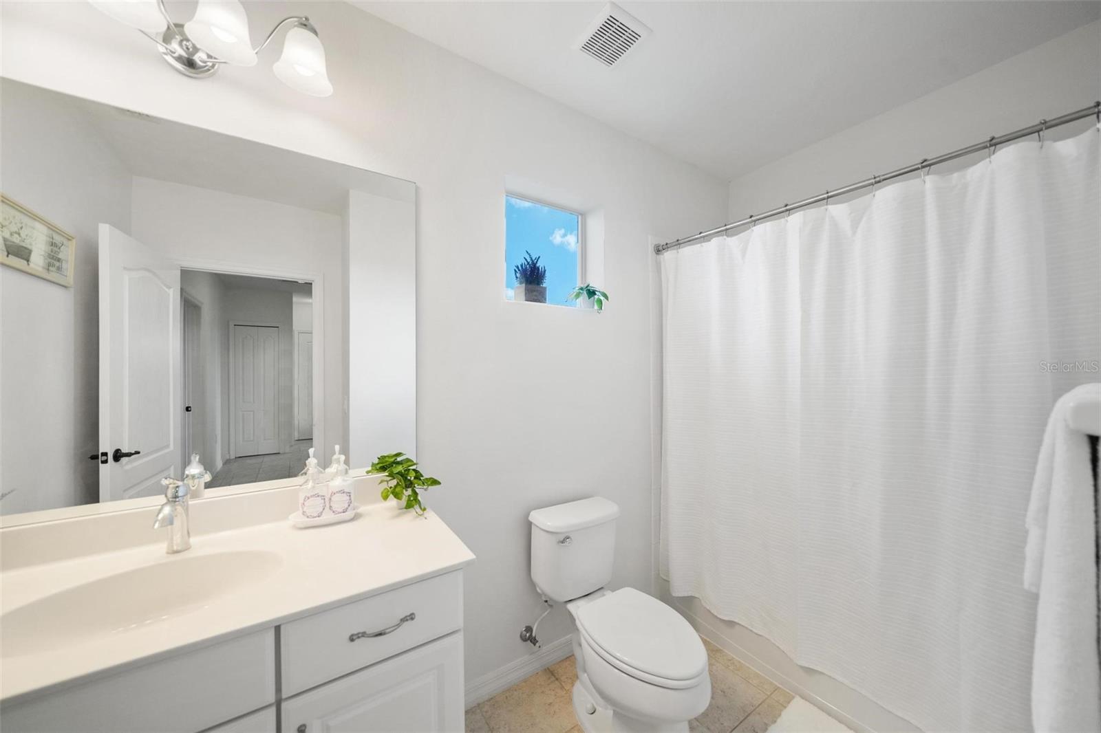 21057 ANCLOTE CT