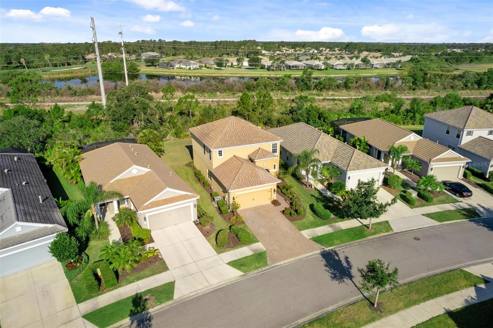 21057 ANCLOTE CT