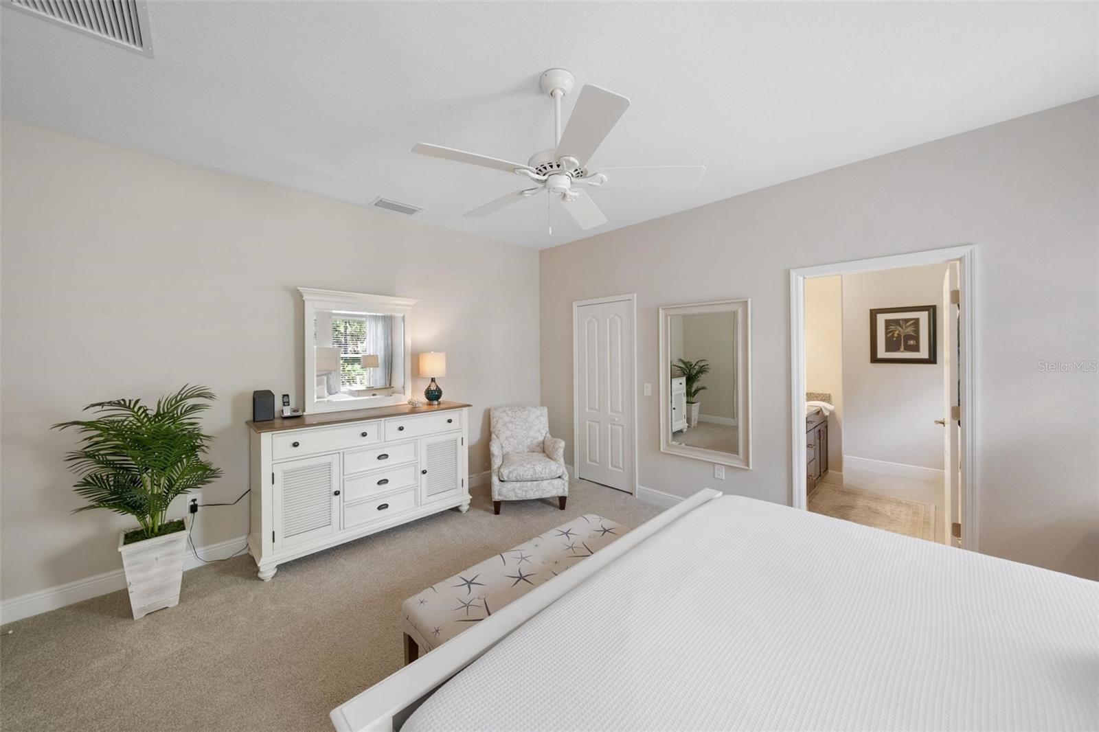 12252 STUART DR
