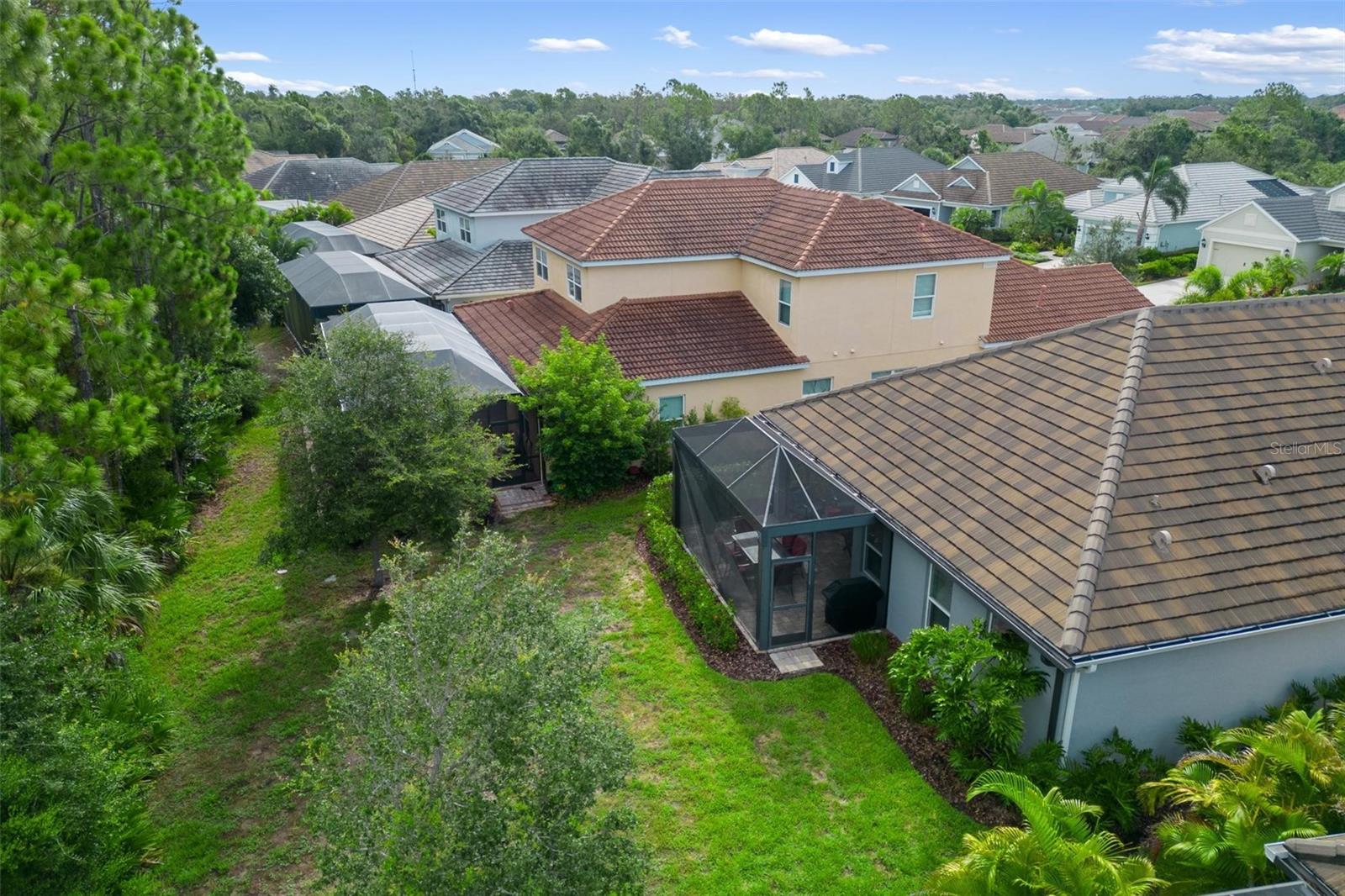 12252 STUART DR
