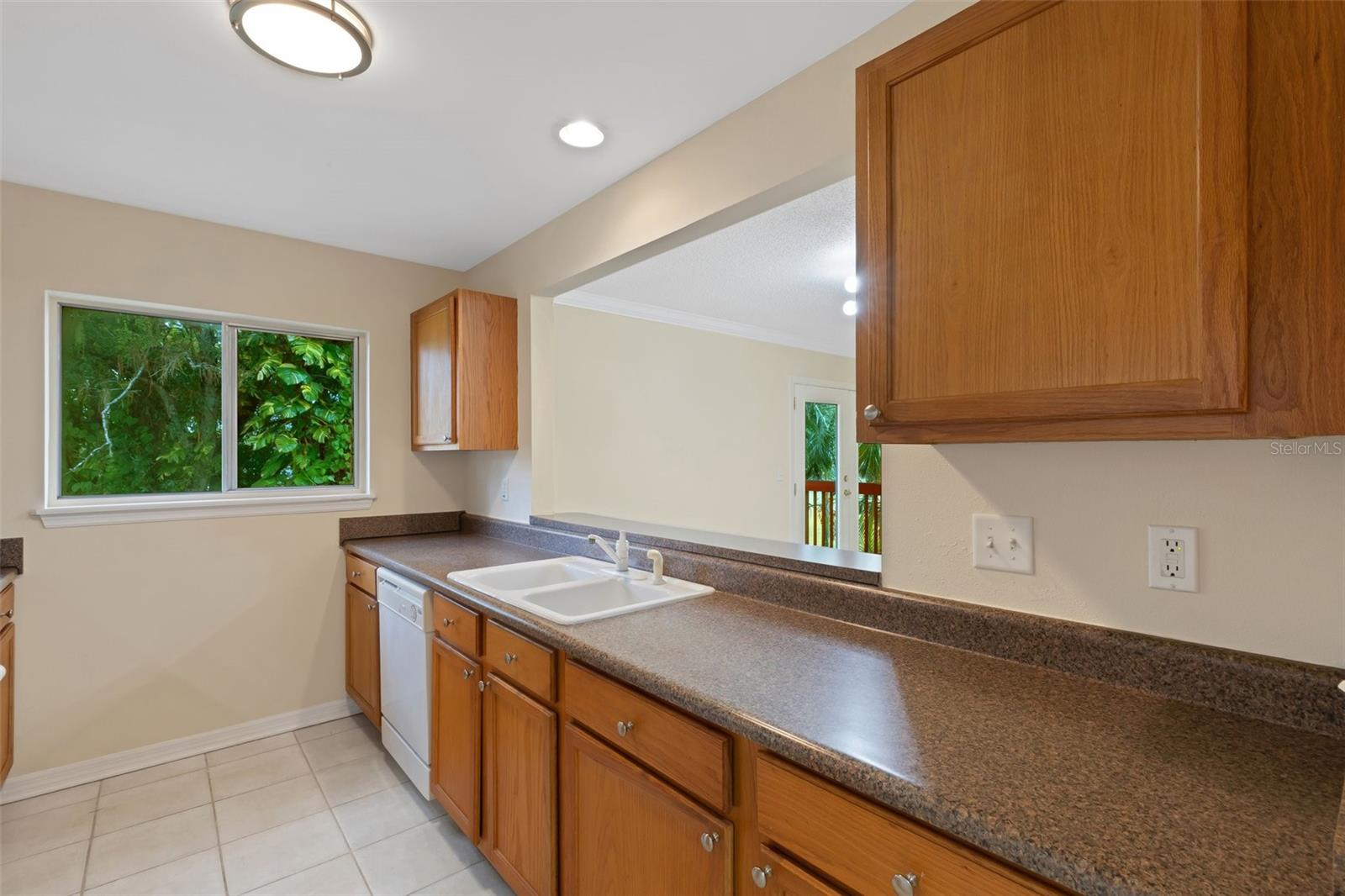 1721 PARAKEET WAY #701
