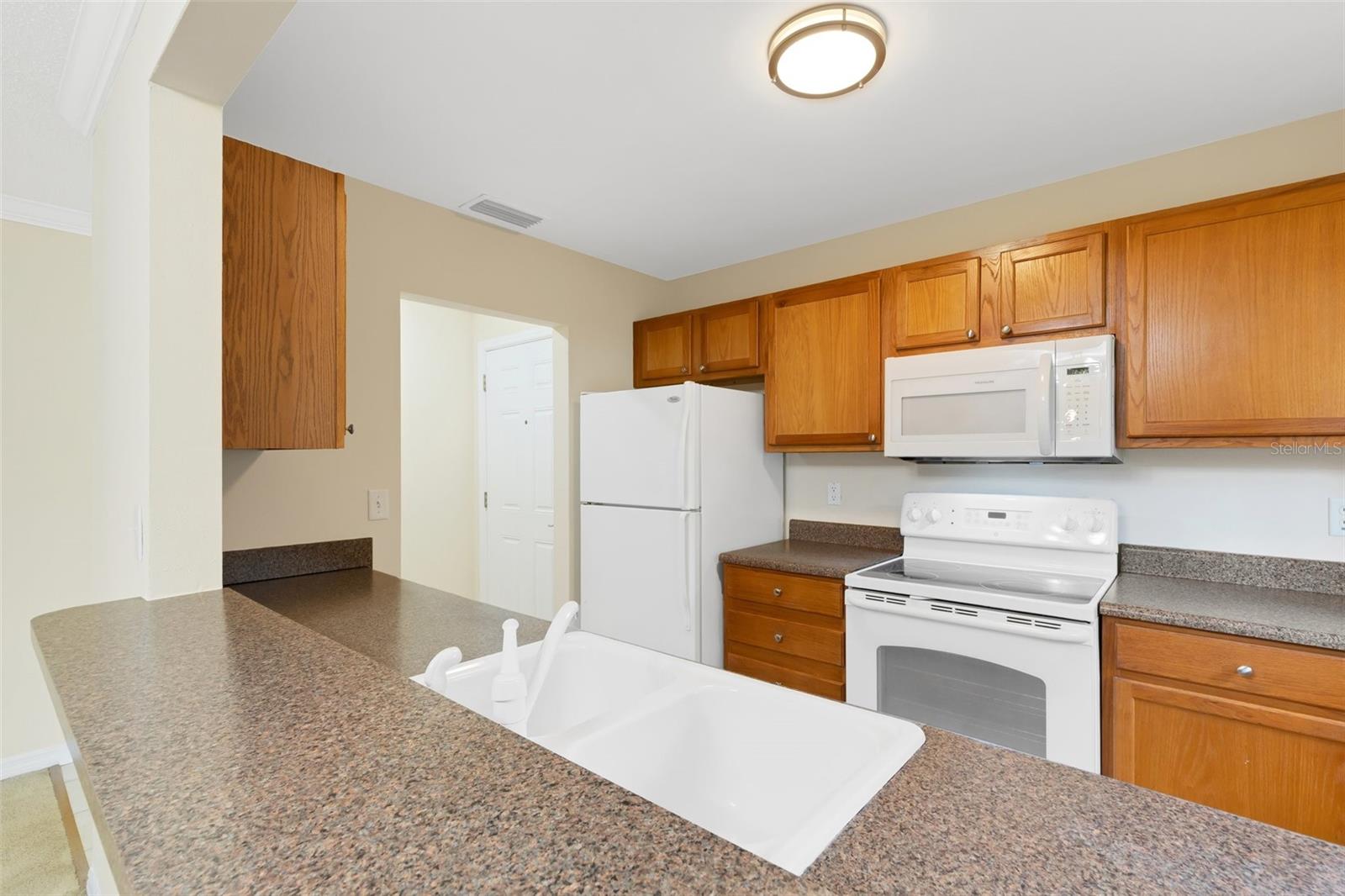 1721 PARAKEET WAY #701