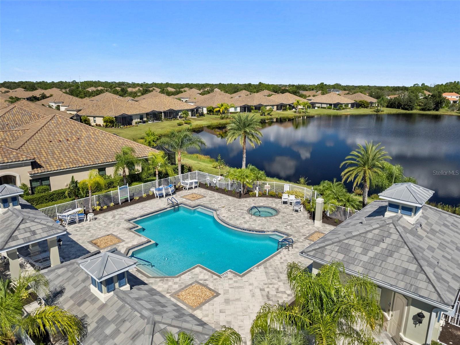 21653 AVON PARK CT