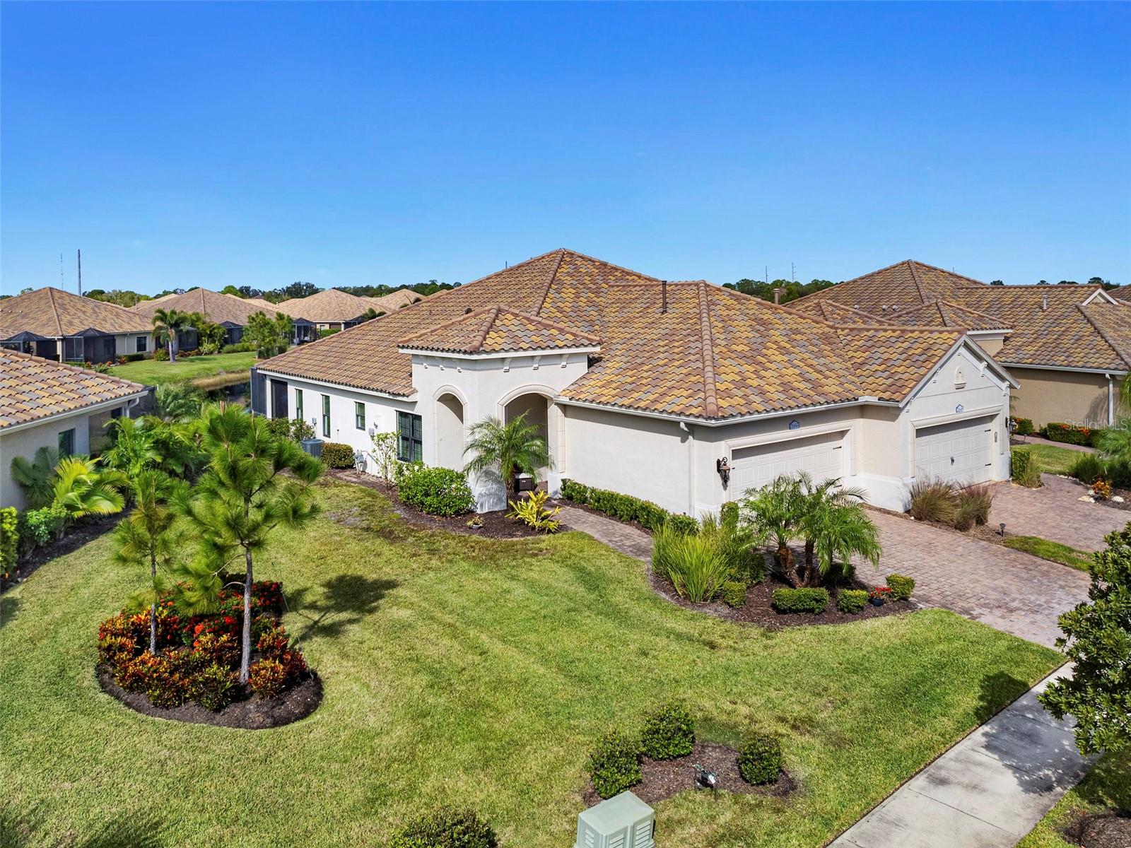 21653 AVON PARK CT