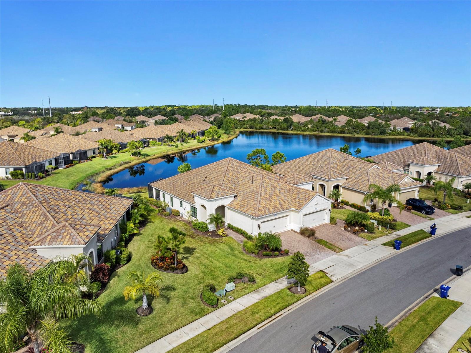 21653 AVON PARK CT