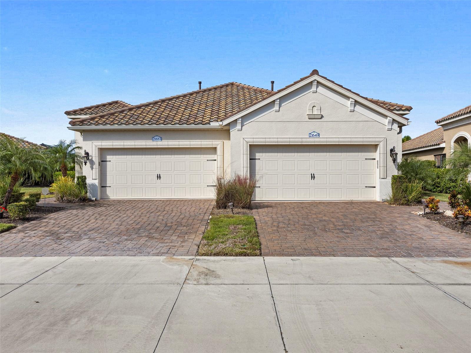 21653 AVON PARK CT