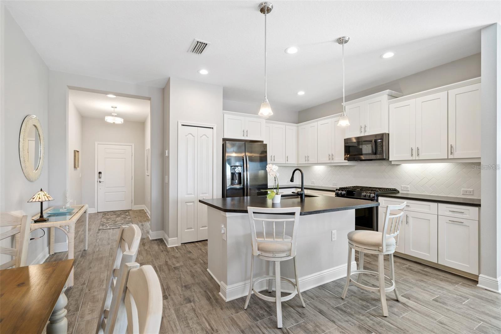 21645 AVON PARK CT