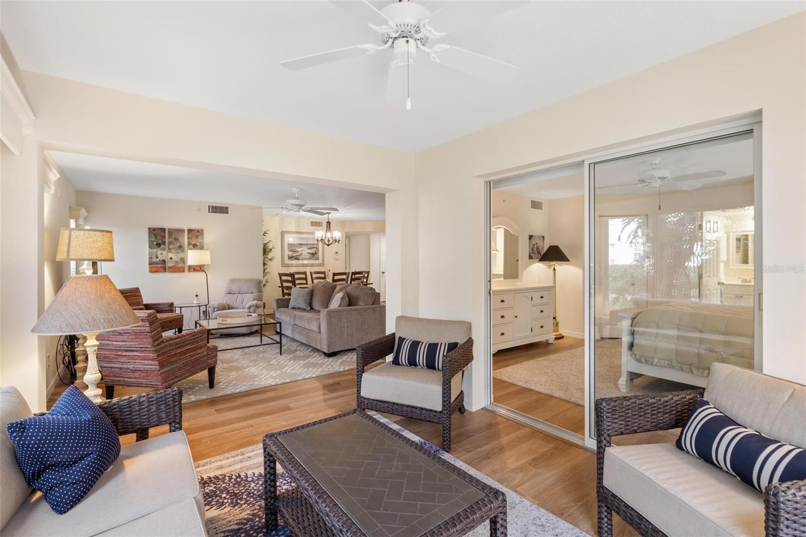 821 MONTROSE DR #104