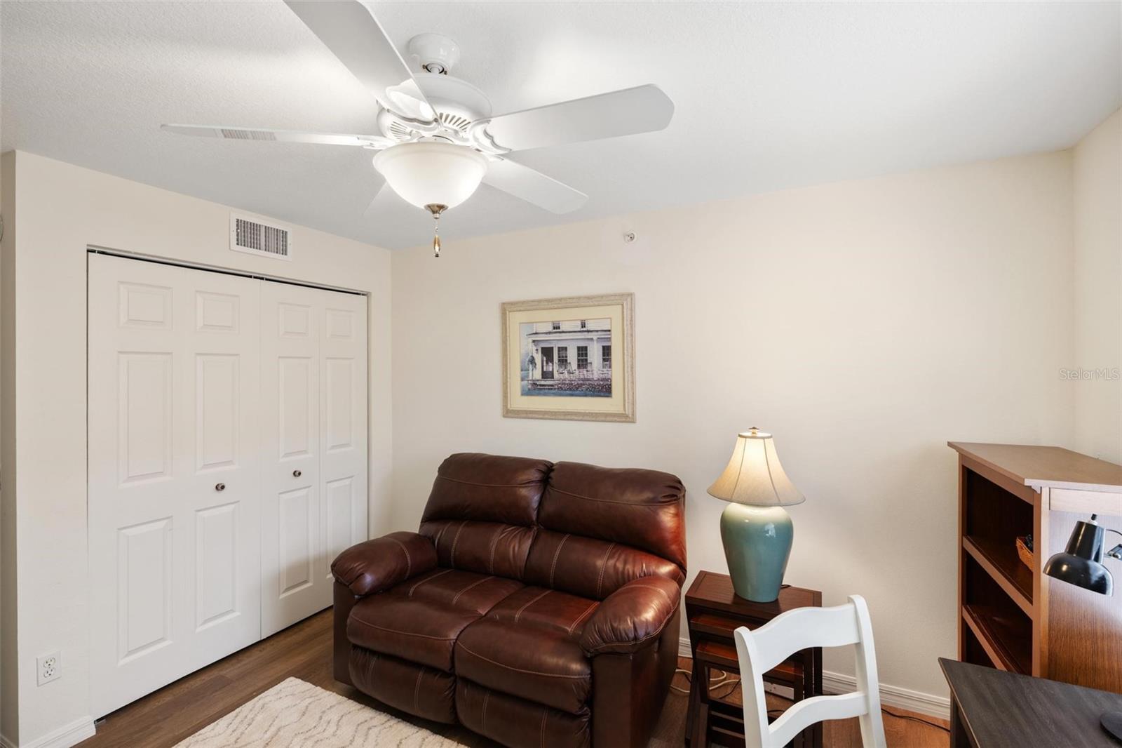821 MONTROSE DR #104