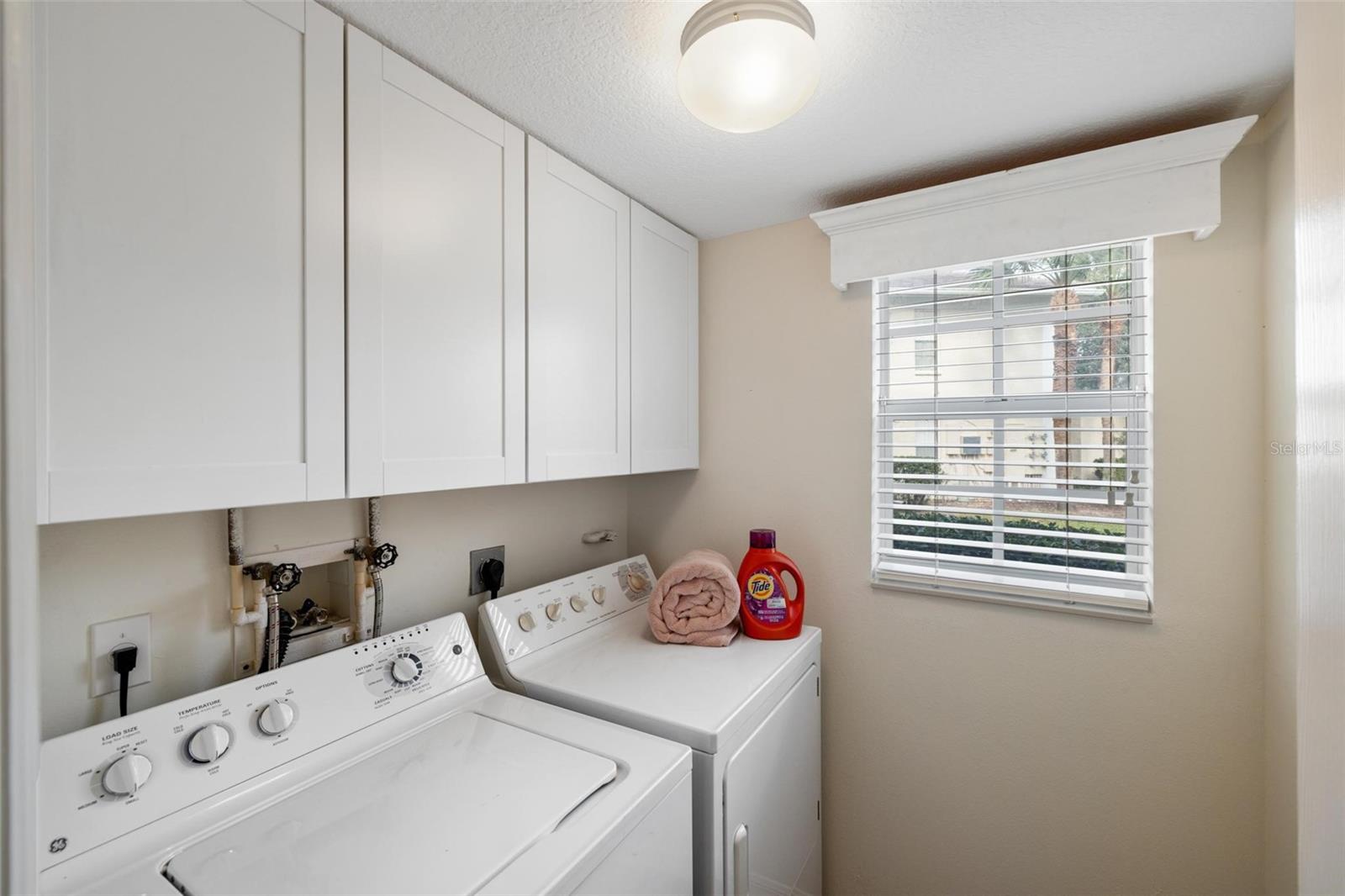 821 MONTROSE DR #104