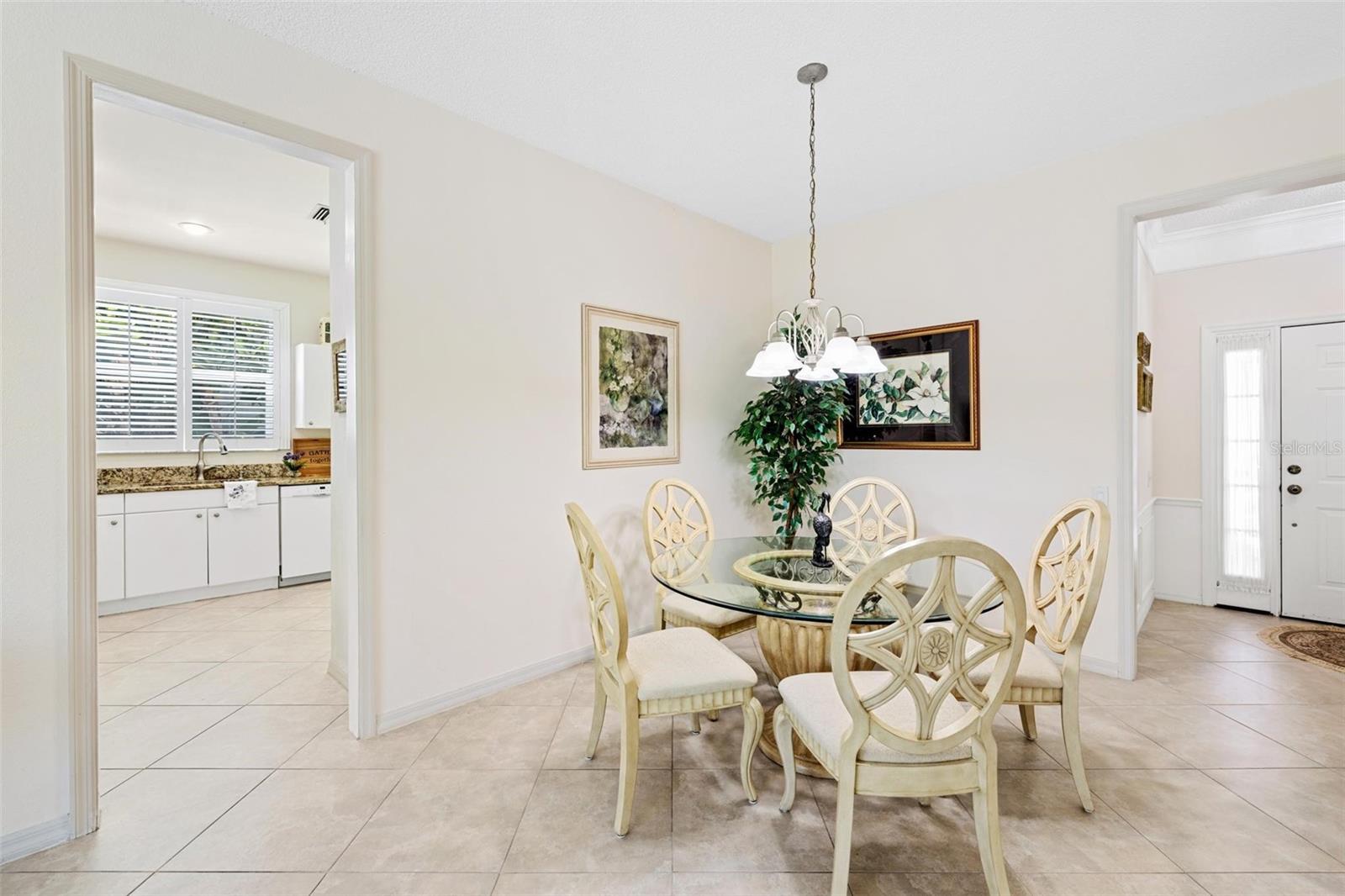 516 WEXFORD DR