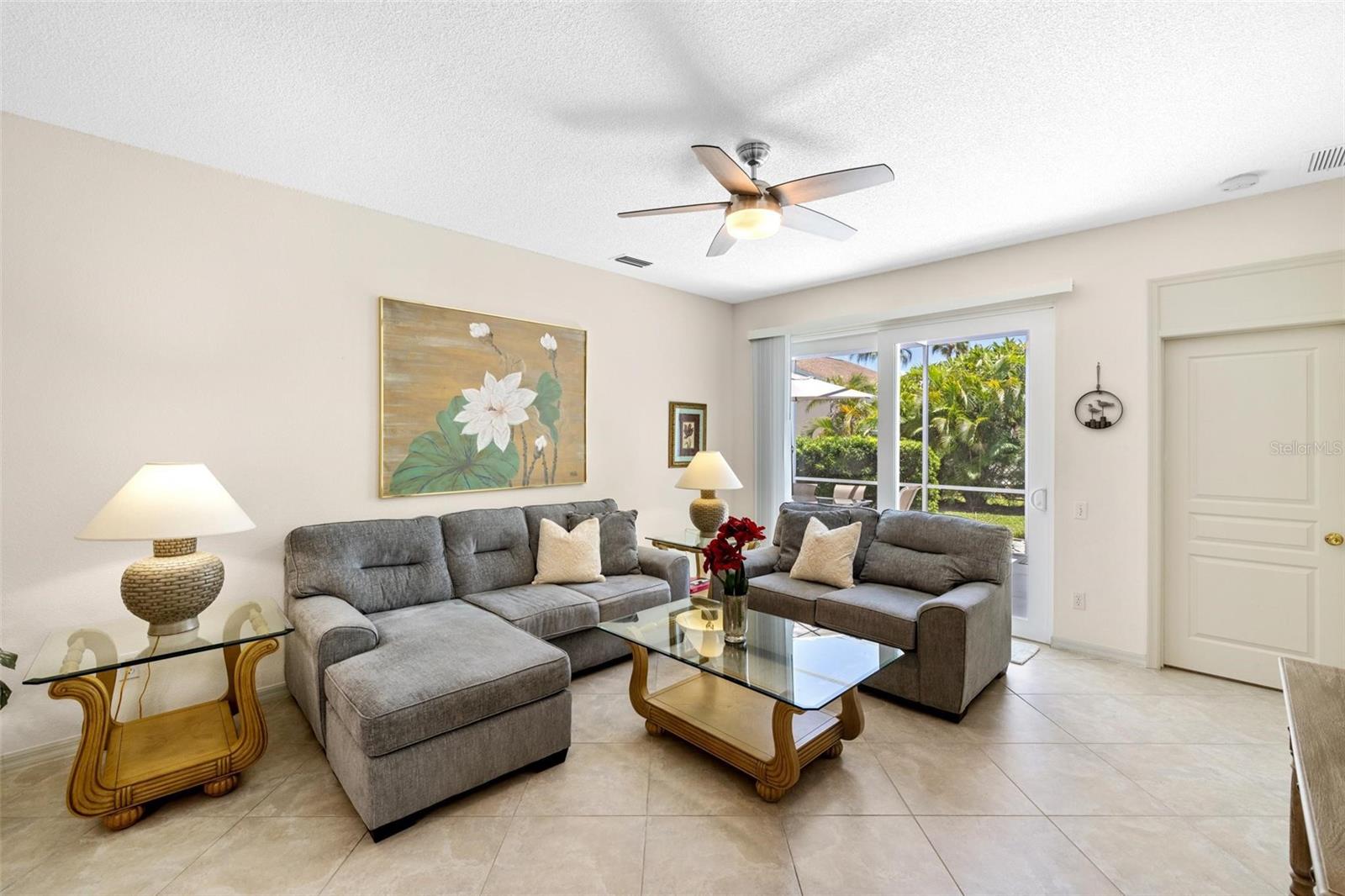 516 WEXFORD DR