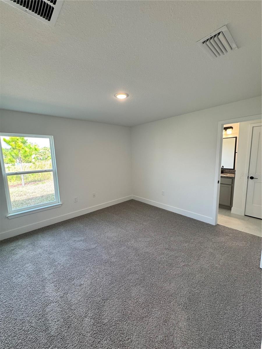 2688 AVERLAND LOOP