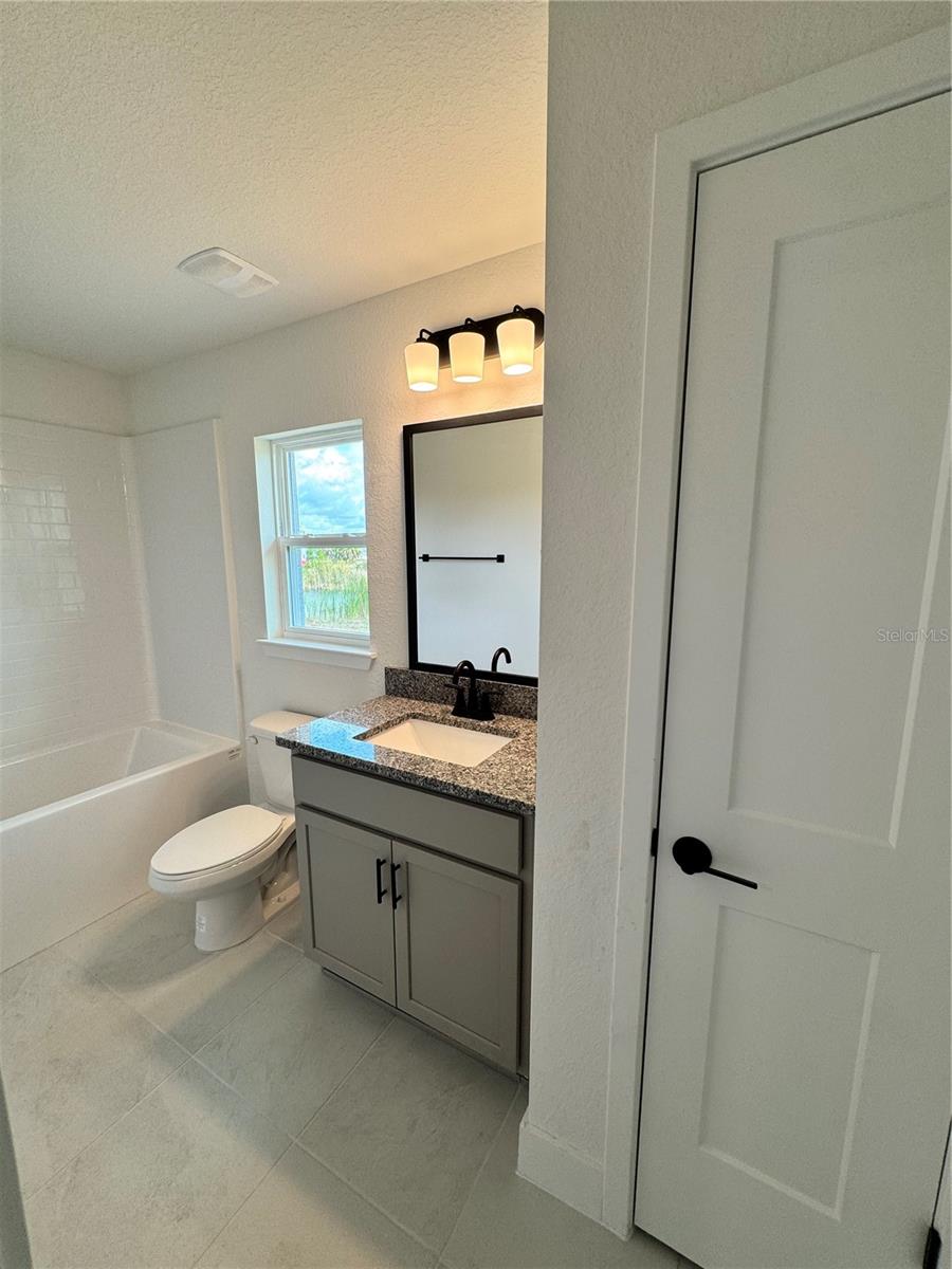 2688 AVERLAND LOOP