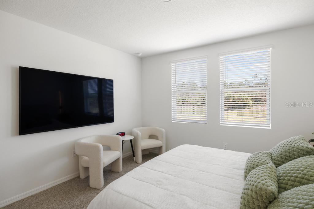 128 LAZY SHORE DR