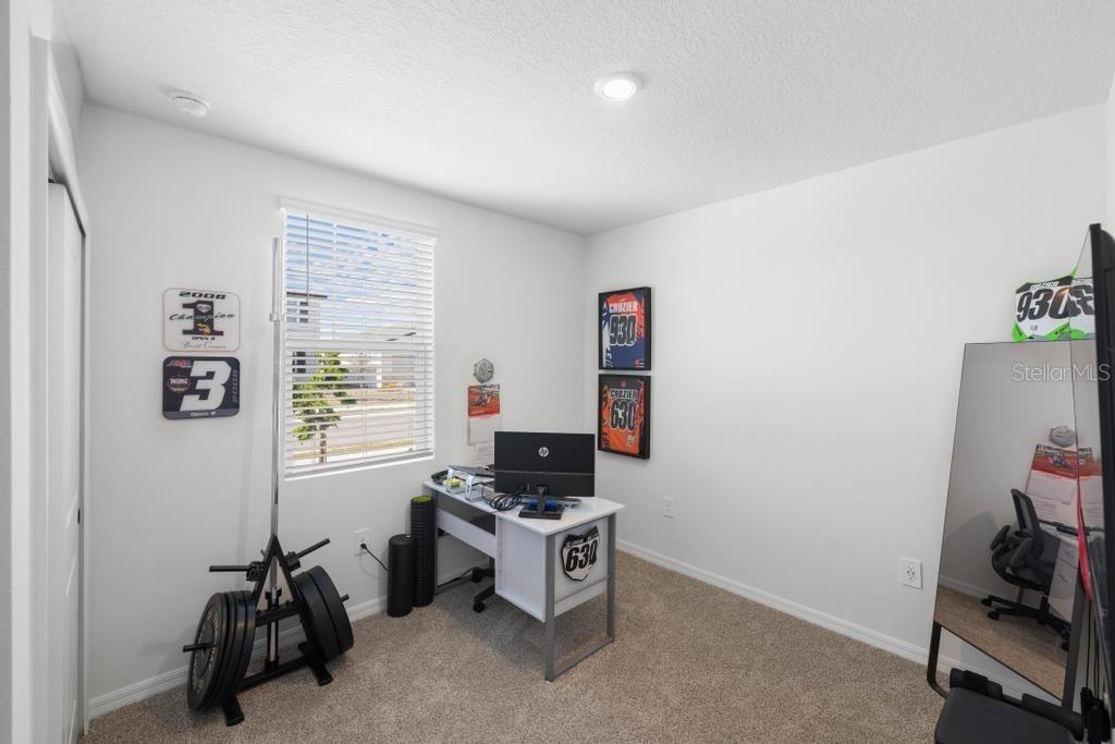 128 LAZY SHORE DR