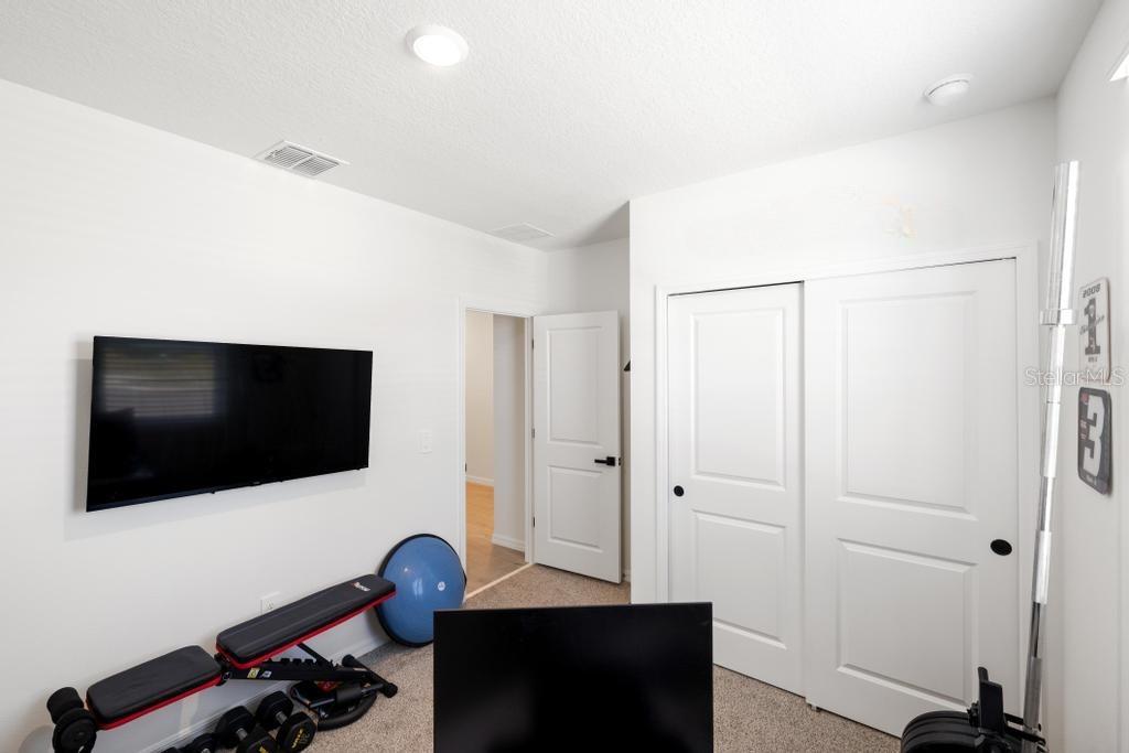 128 LAZY SHORE DR