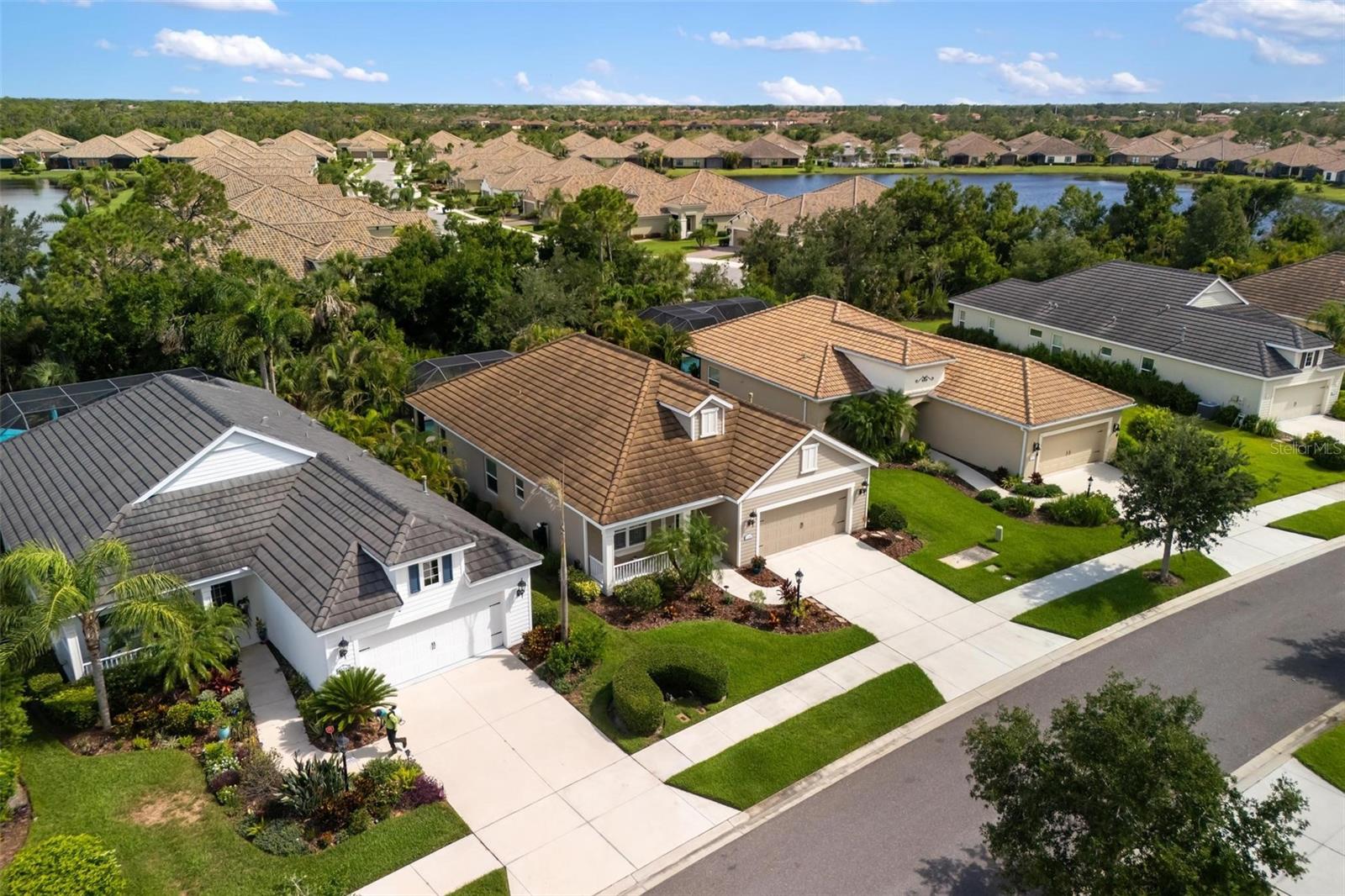 12261 STUART DR