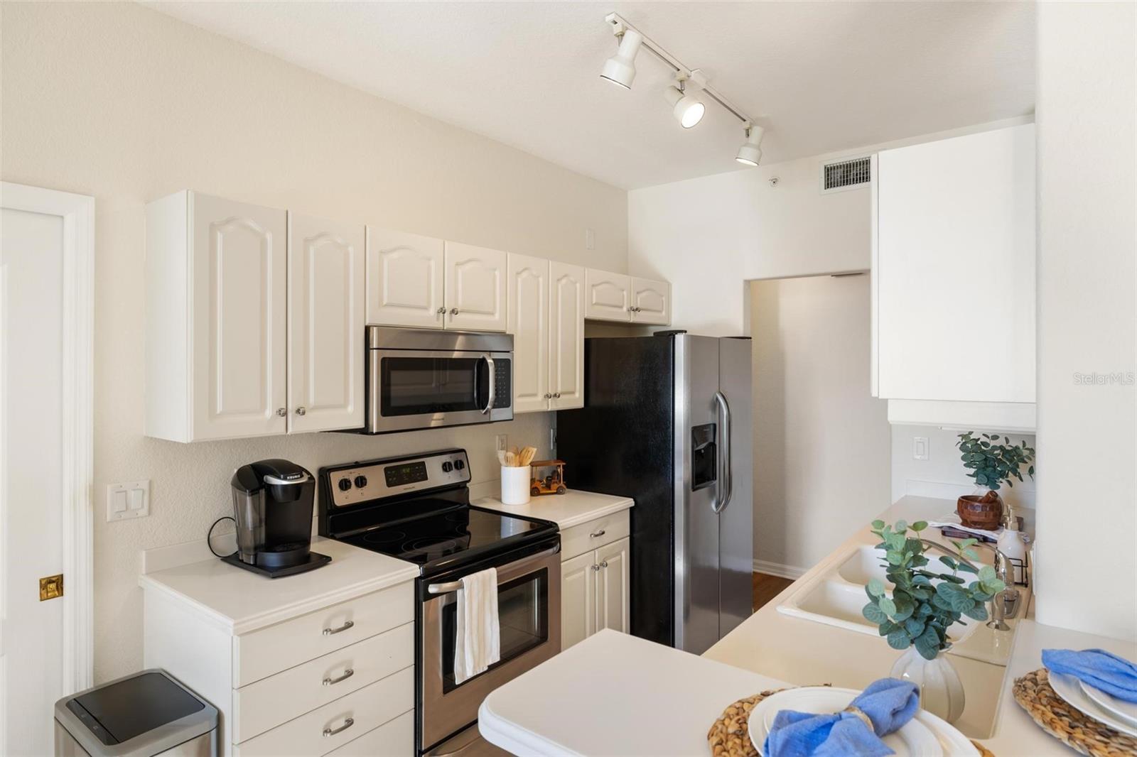 150 L PAVIA BLVD #13