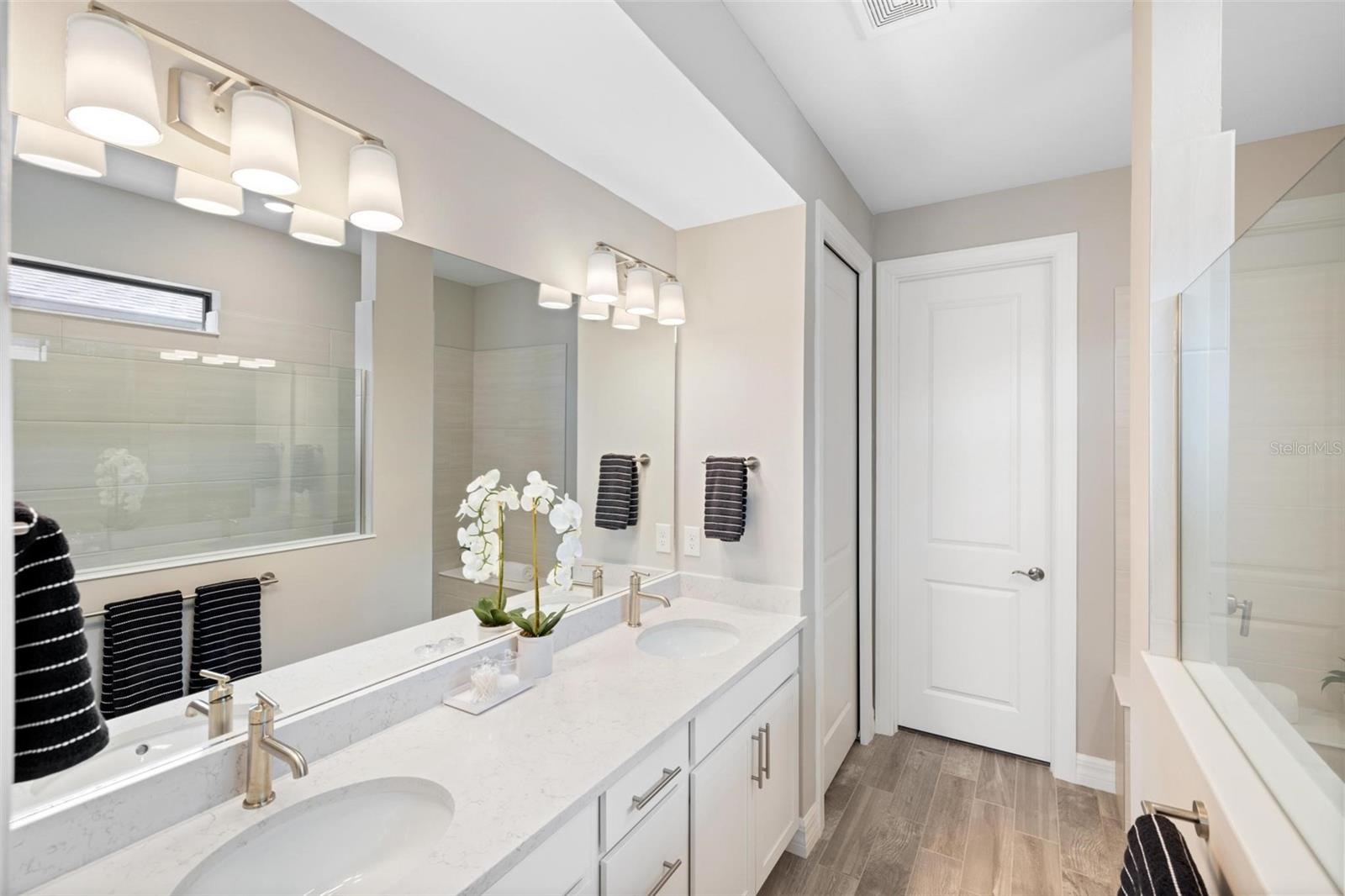 2489 GABEL OAK DR