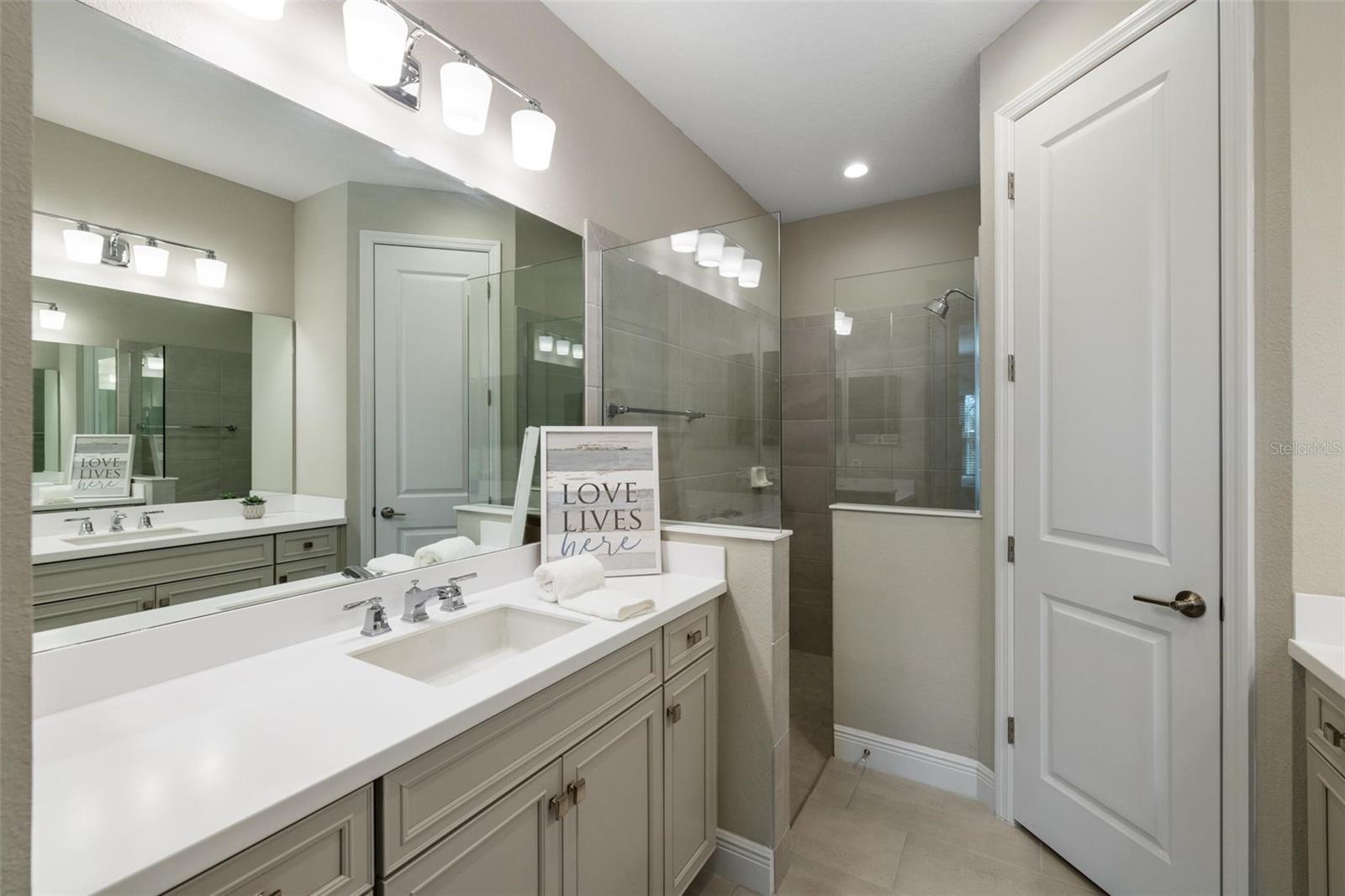 11615 OKALOOSA DR