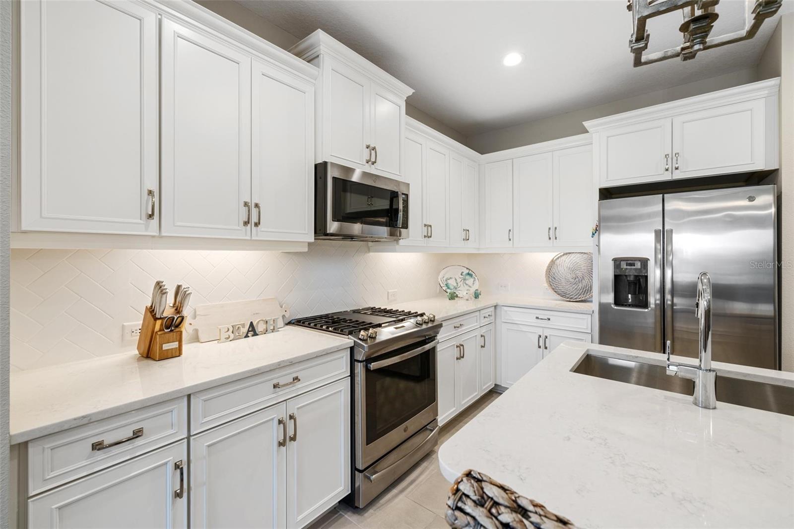 11615 OKALOOSA DR