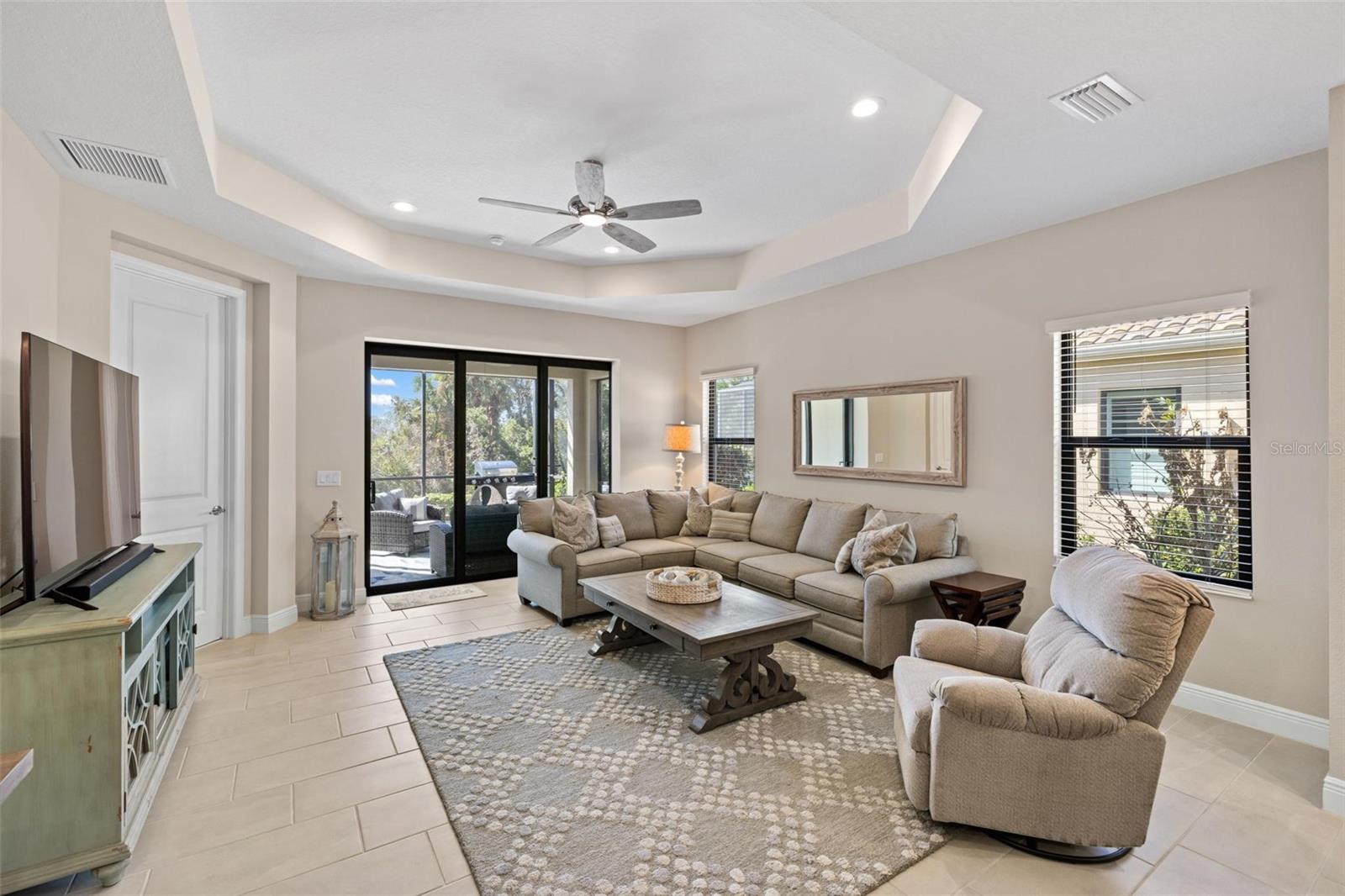 11615 OKALOOSA DR