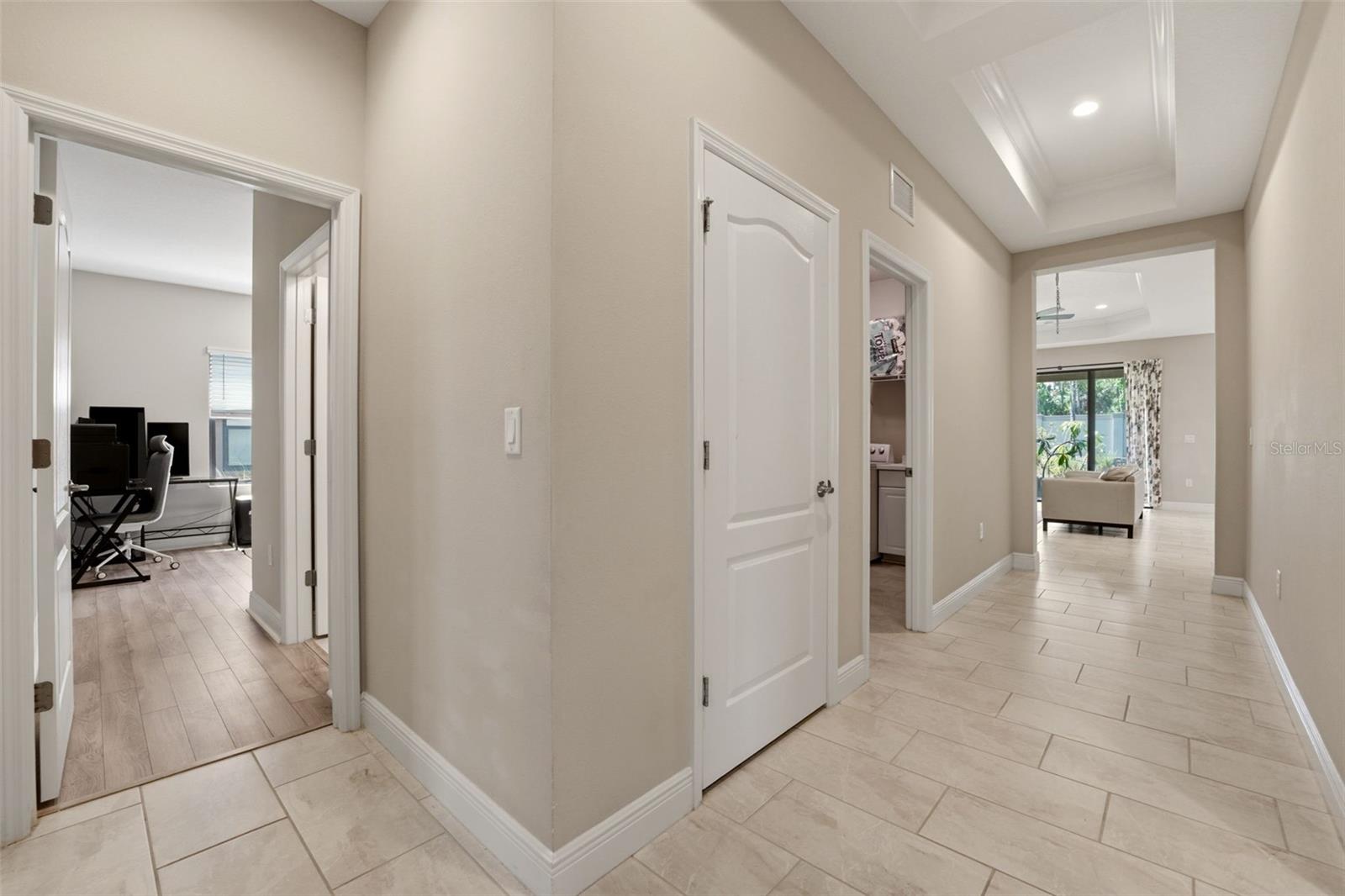 248 BENEDETTO CT