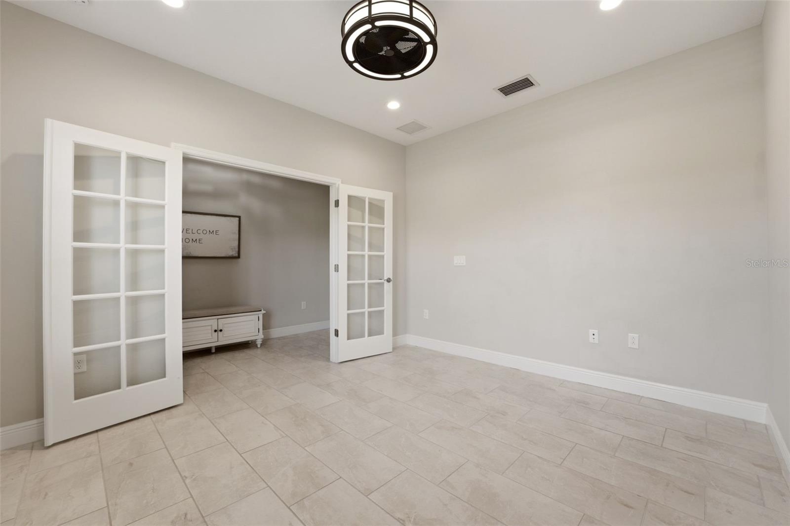 248 BENEDETTO CT