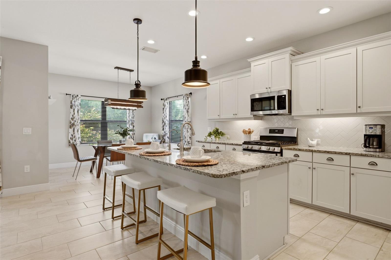 248 BENEDETTO CT