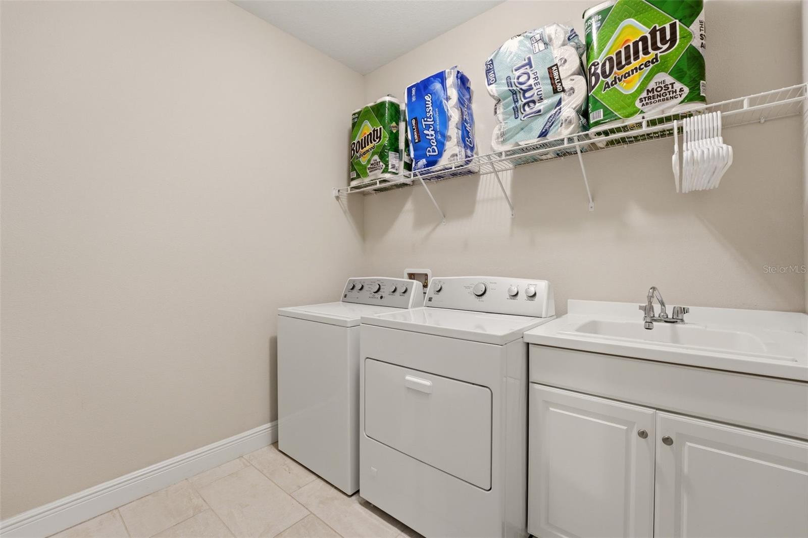 248 BENEDETTO CT