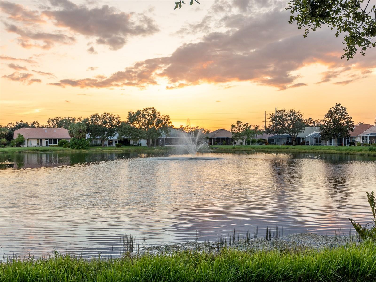 195 GRAND OAK CIR