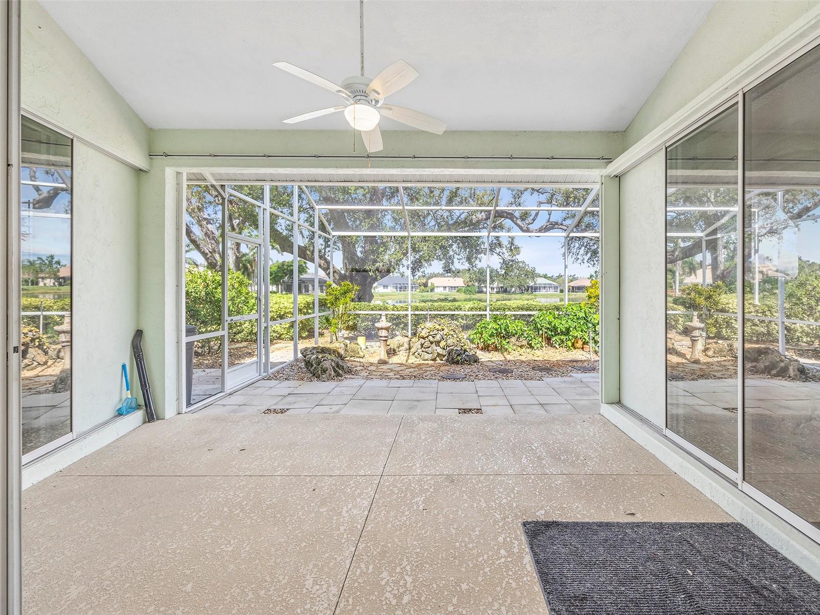 195 GRAND OAK CIR