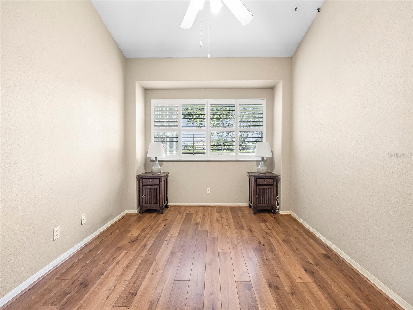 195 GRAND OAK CIR